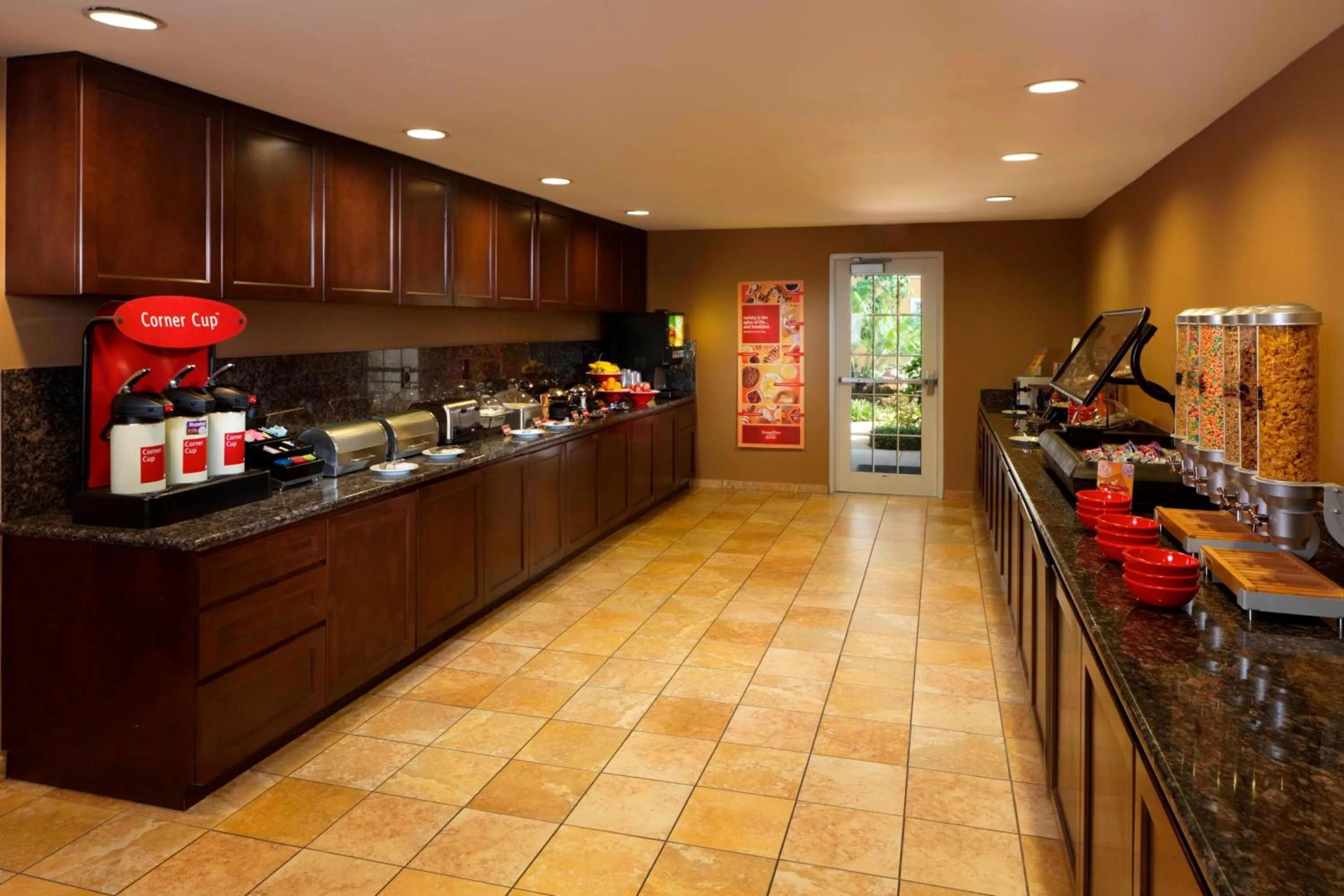 Breakfast in TownePlace Suites Houston North/Shenandoah