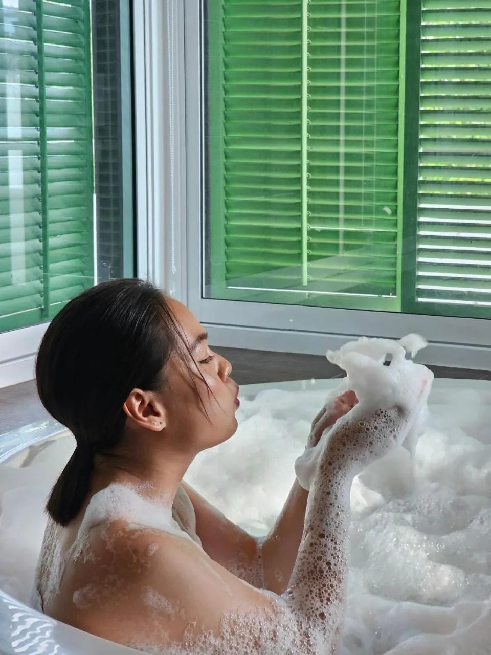 Bath in A-Te Chumphon Hotel - SHA Plus