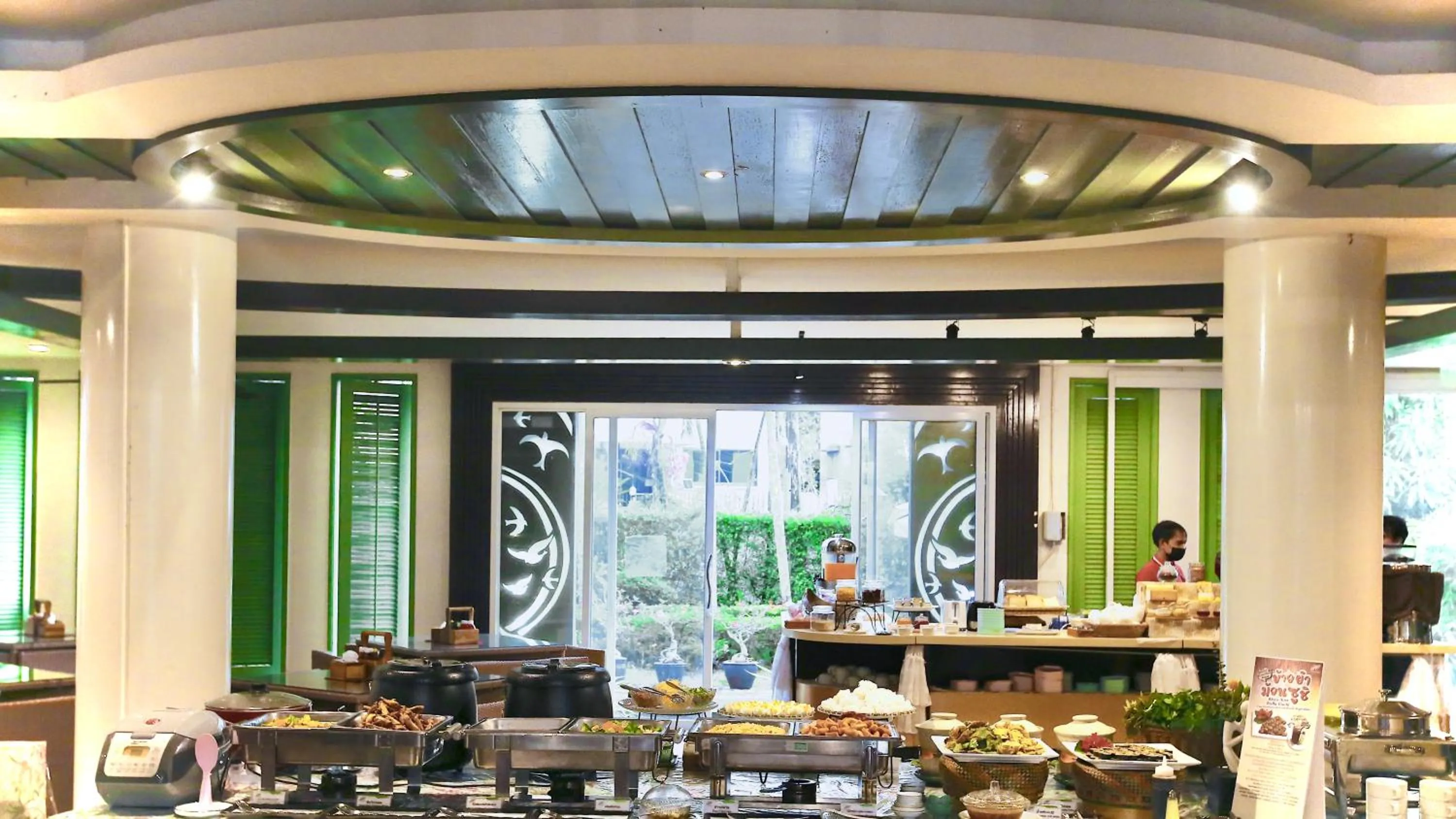 Restaurant/places to eat in A-Te Chumphon Hotel - SHA Plus