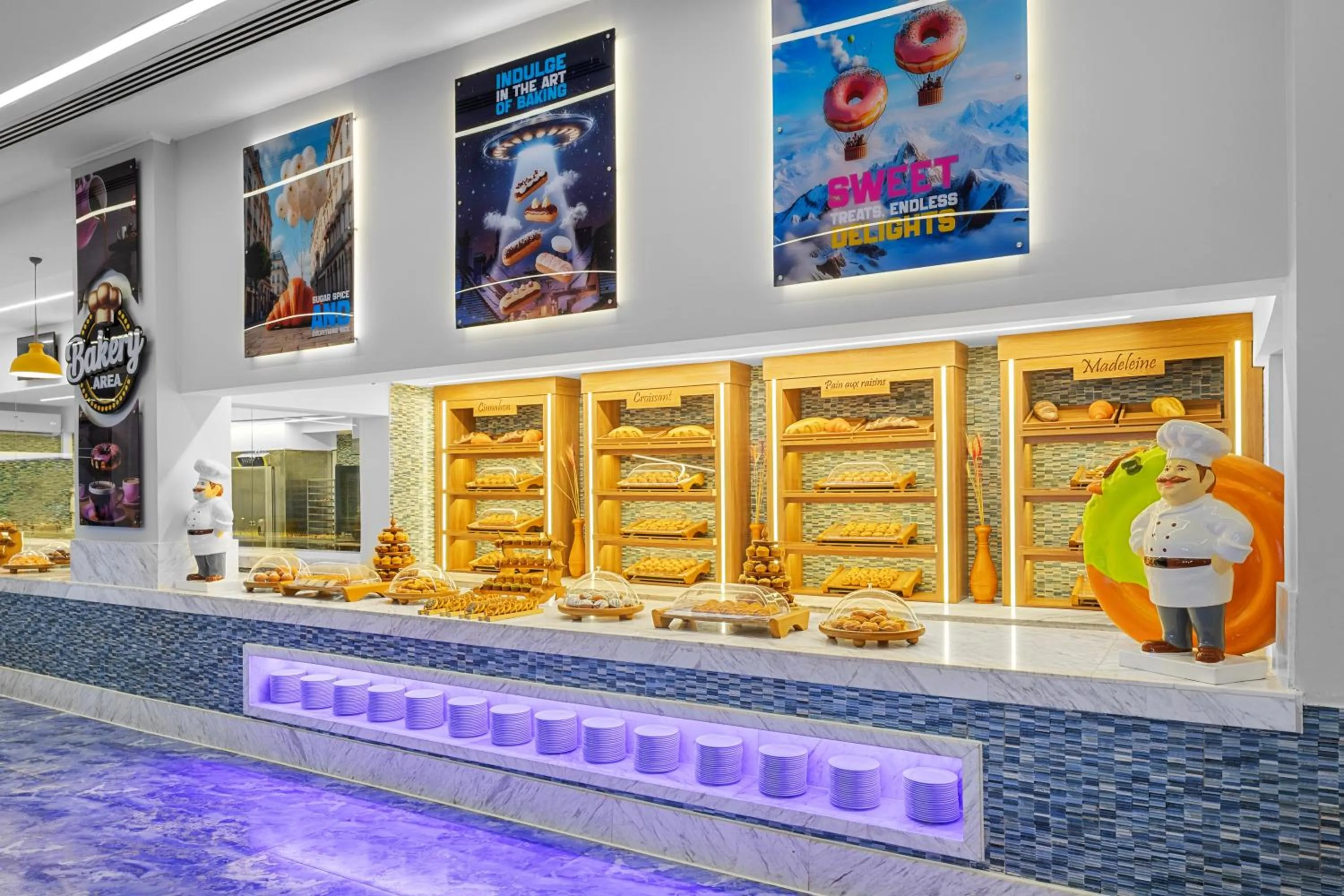 Food and drinks in Pickalbatros Jungle Aqua Park - Neverland Hurghada