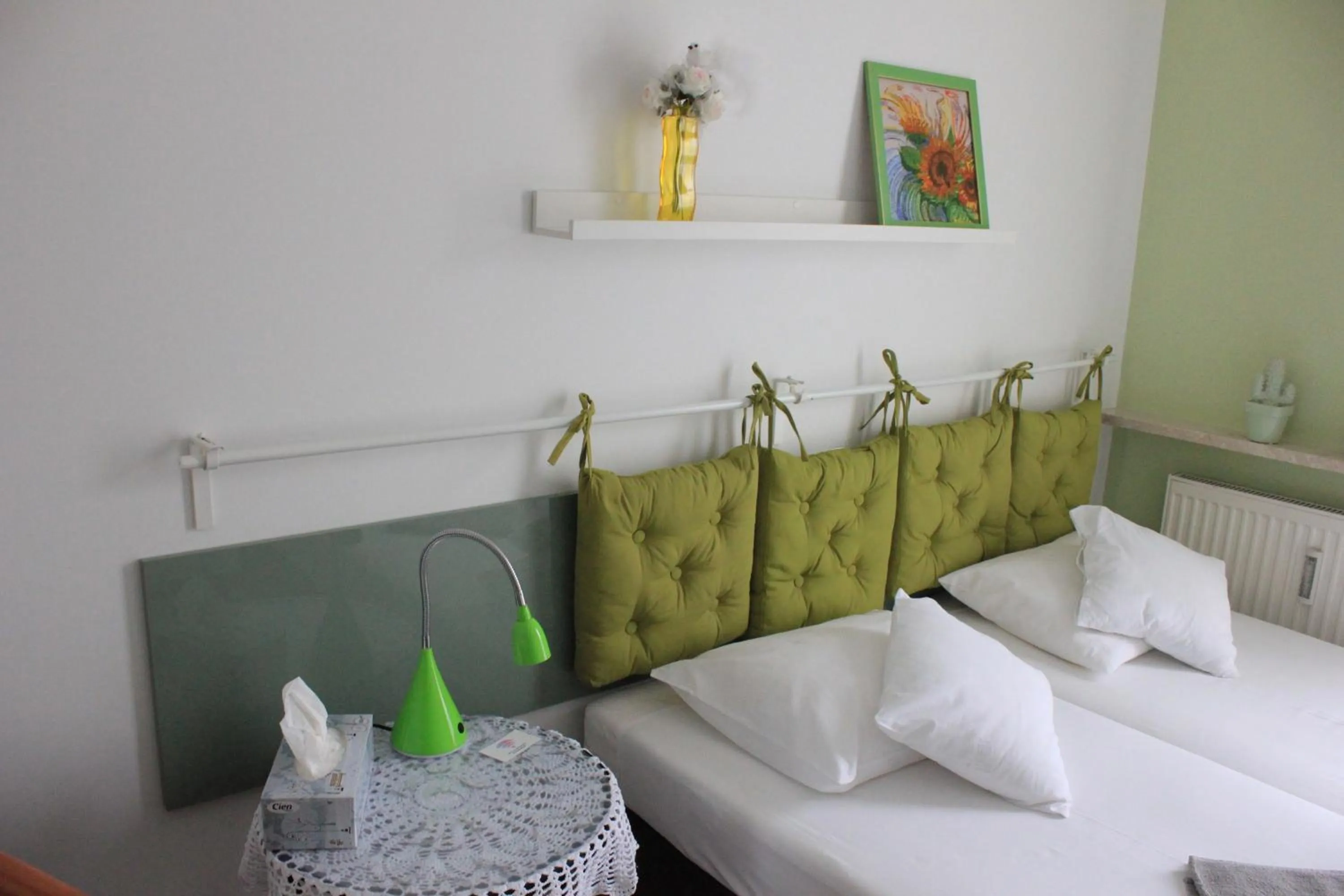 Decorative detail, Bed in Kolorowa Guest Rooms