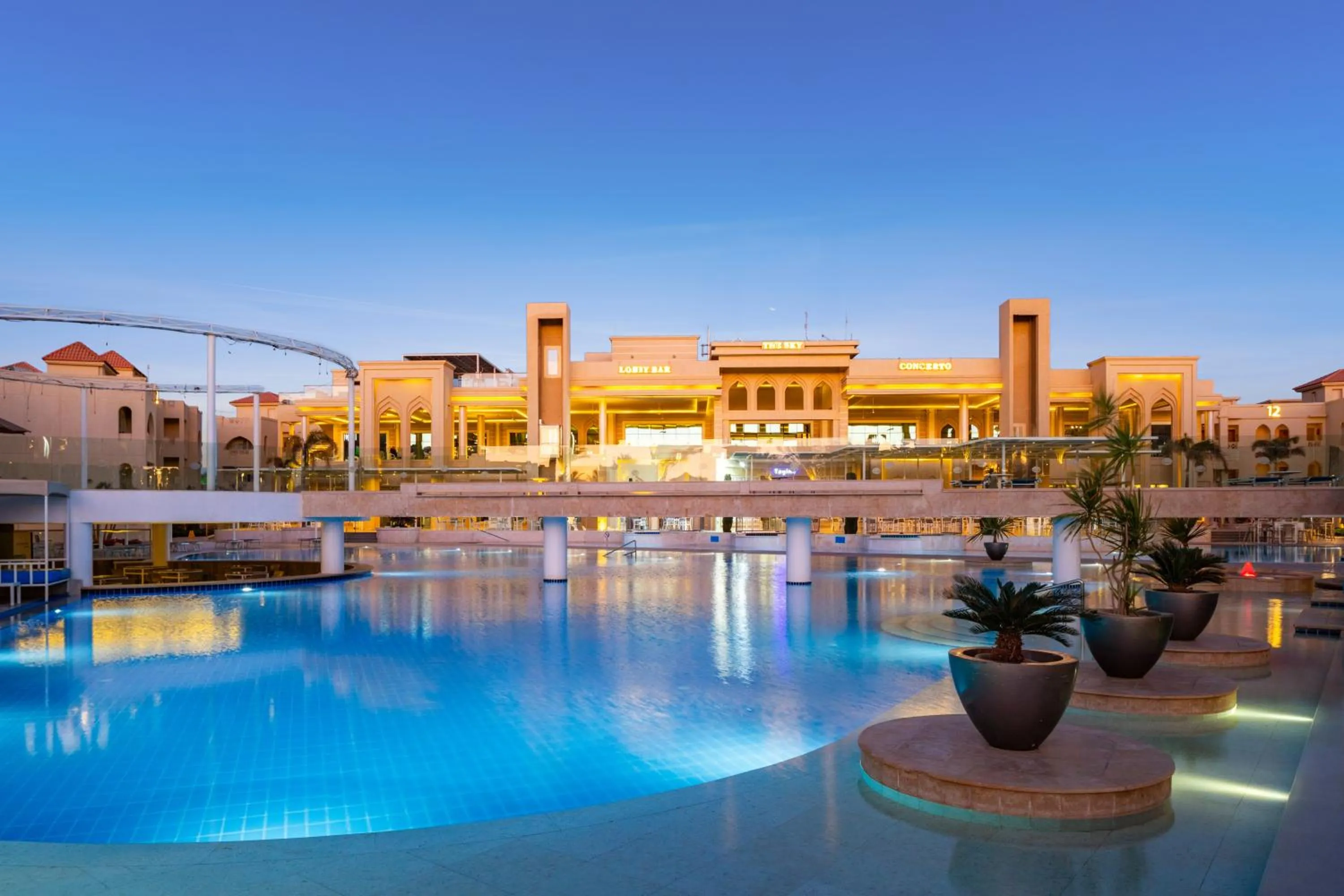 Property building in Pickalbatros Aqua Blu Resort - Hurghada