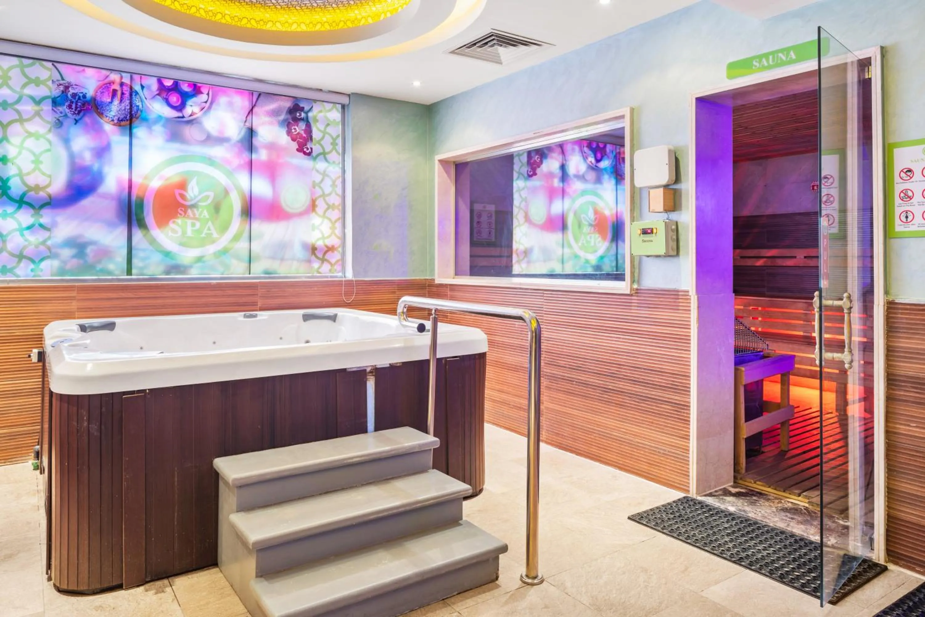 Hot Tub in Pickalbatros Aqua Blu Resort - Hurghada