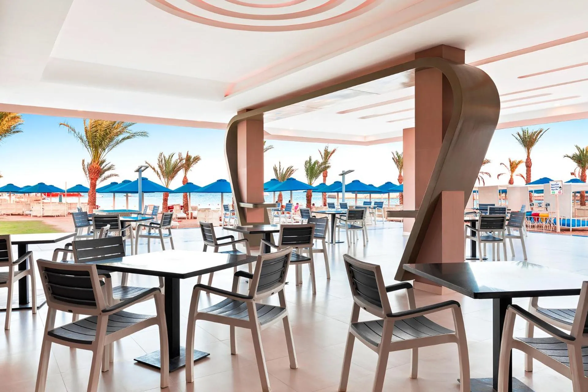 Lounge or bar in Pickalbatros Aqua Blu Resort - Hurghada