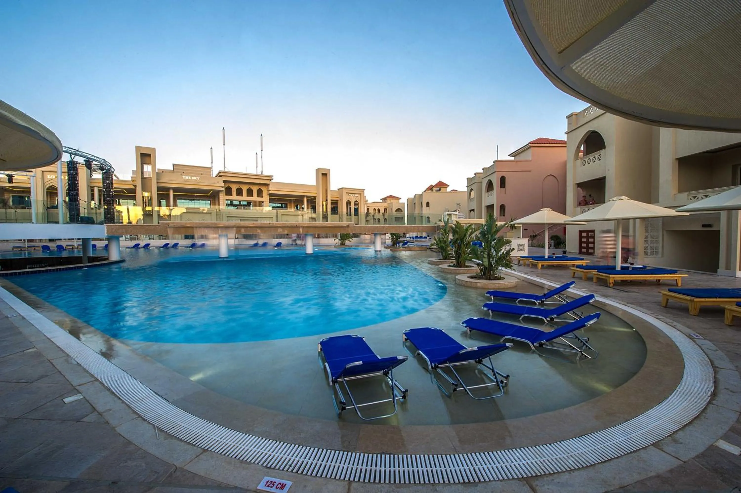 Pool view in Pickalbatros Aqua Blu Resort - Hurghada