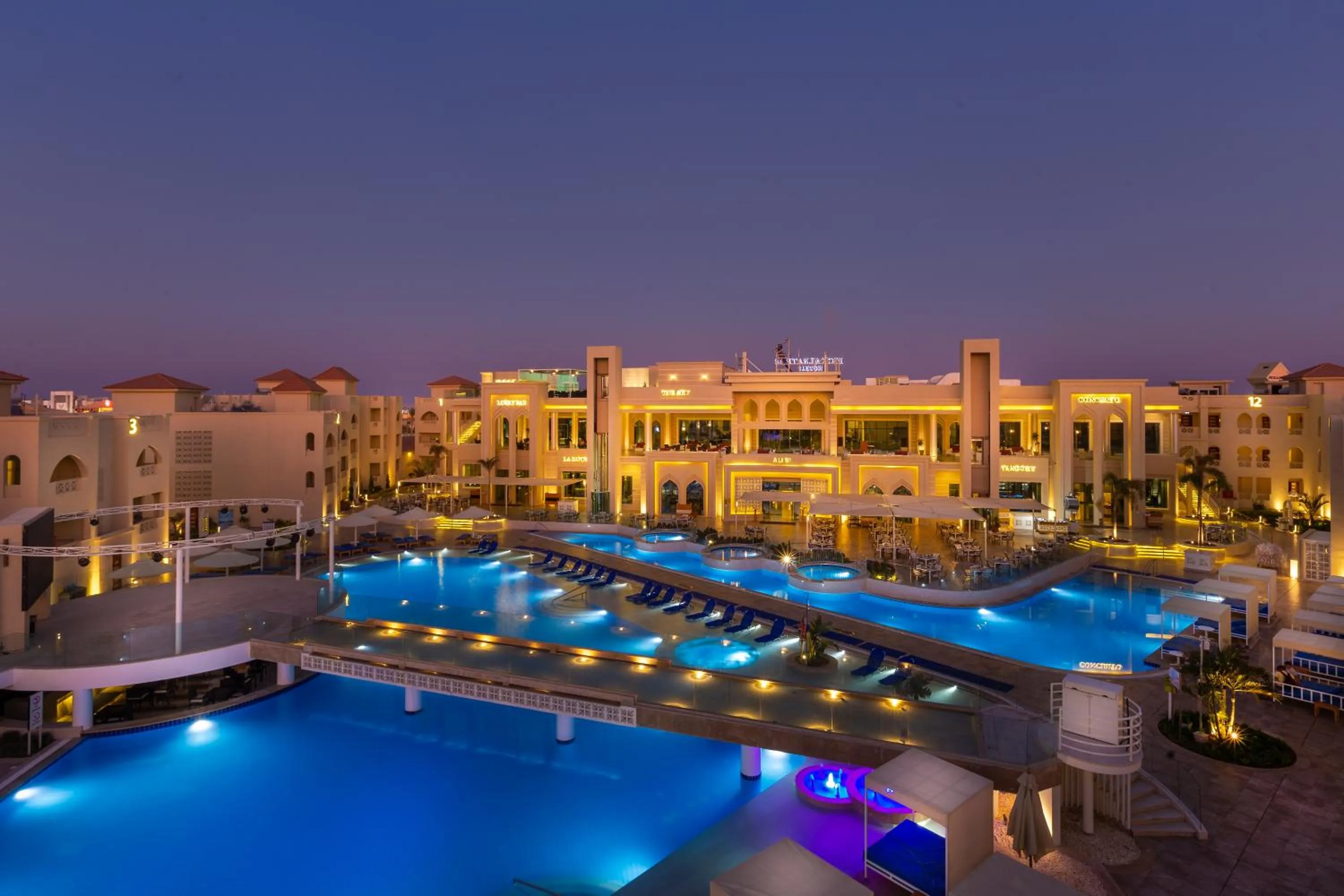 Bird's eye view in Pickalbatros Aqua Blu Resort - Hurghada
