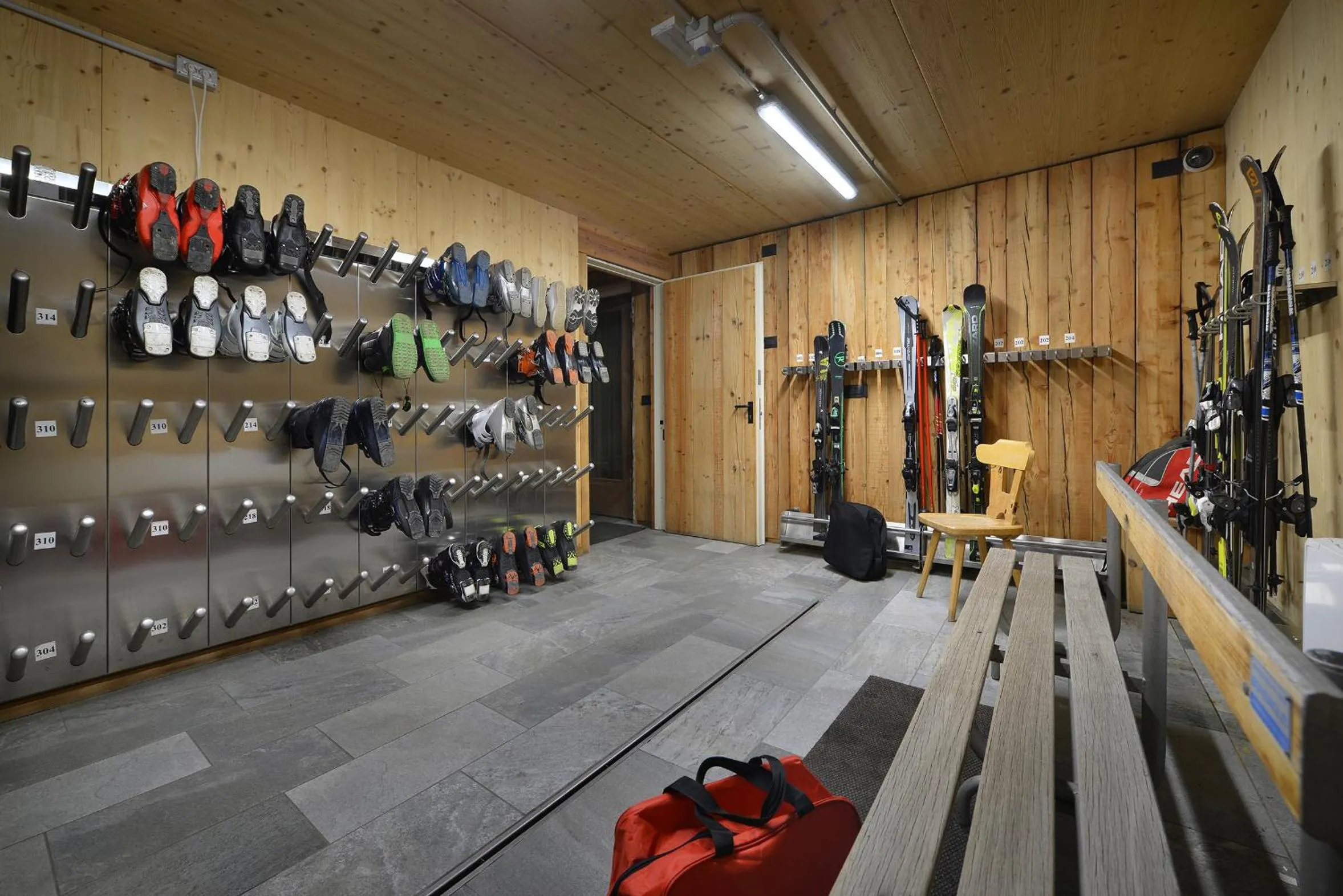 storage in Hotel Primula