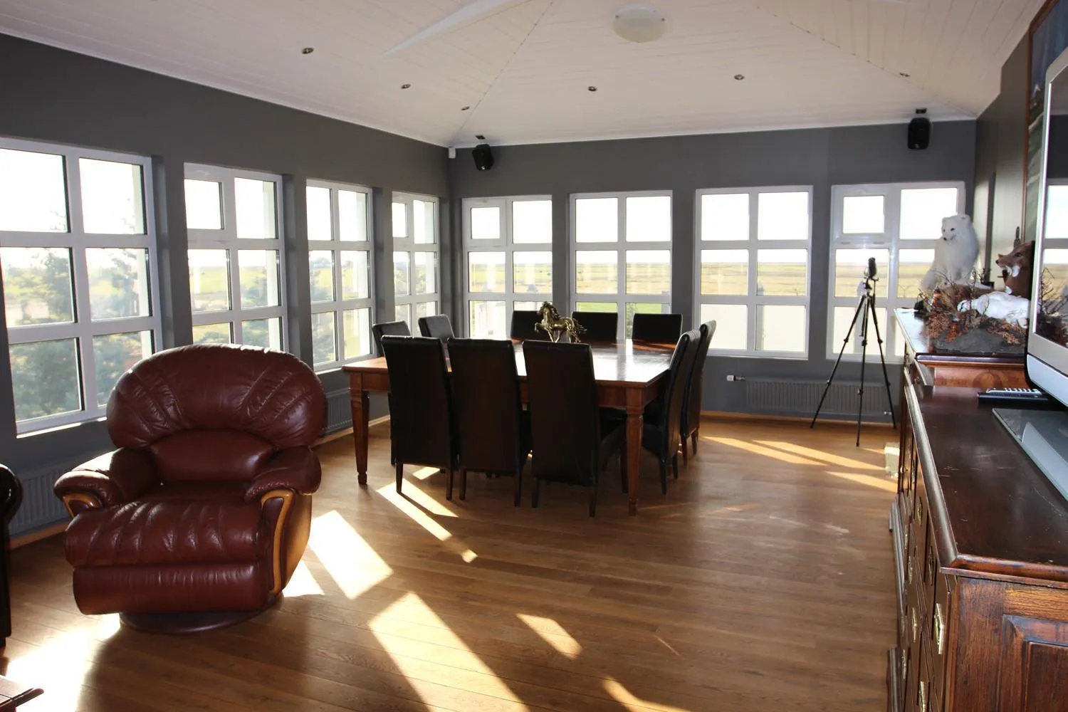 Communal lounge/ TV room in Ármót Guesthouse