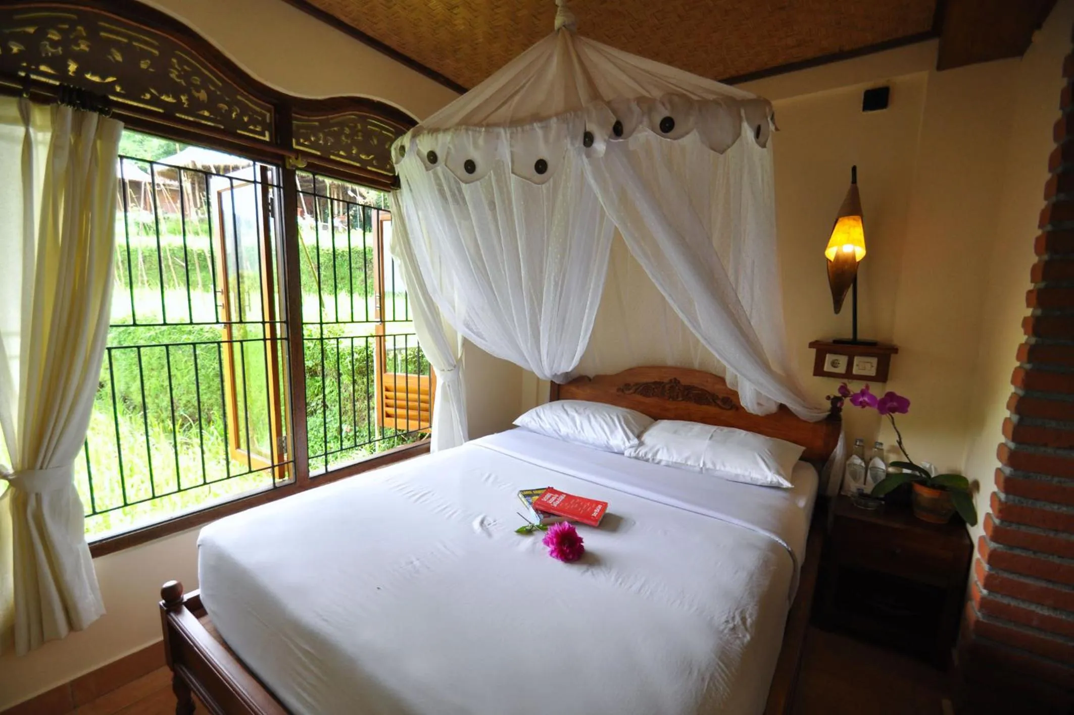 Bedroom, Bed in Puri Lumbung Cottages Restaurant & Spa Munduk