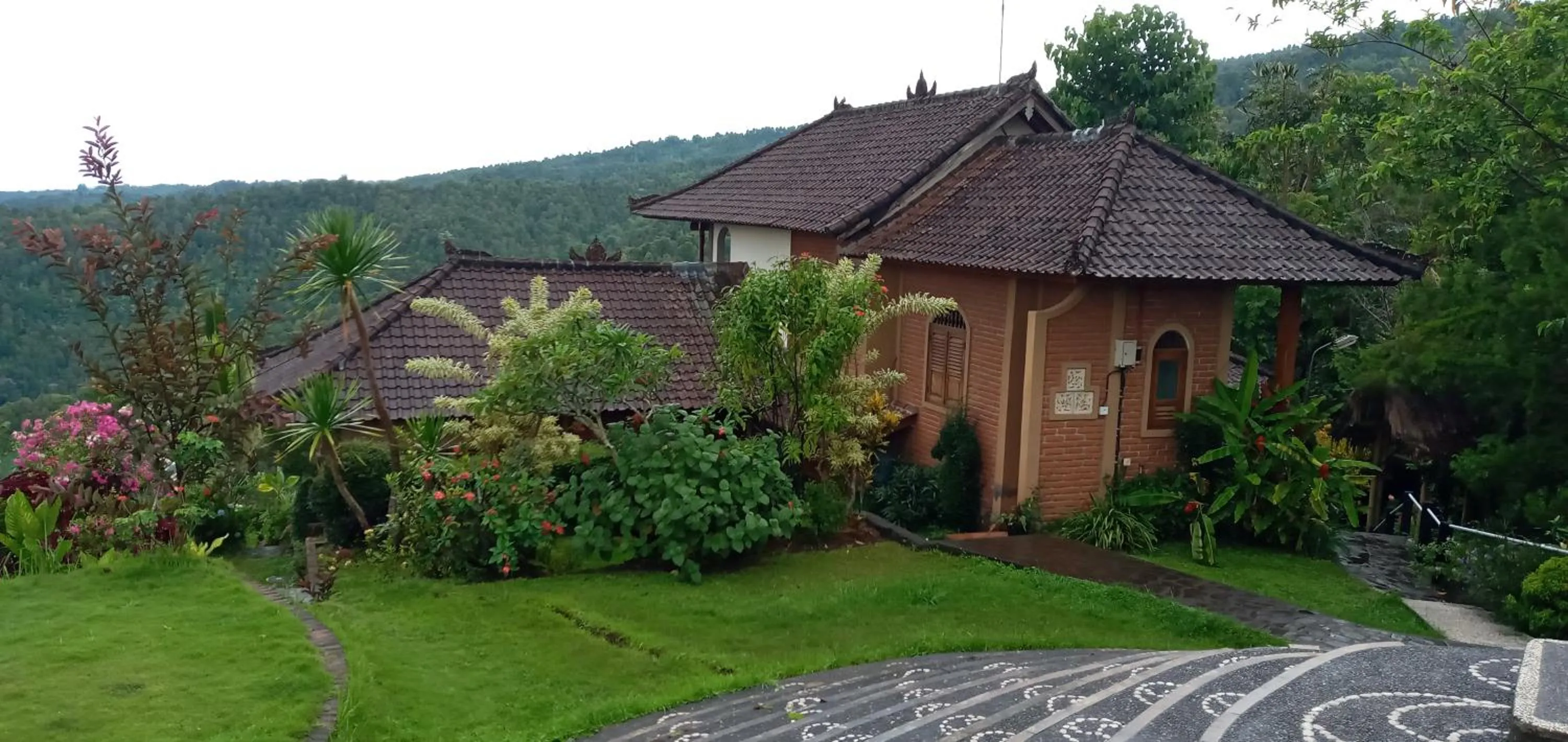 Property building in Puri Lumbung Cottages Restaurant & Spa Munduk