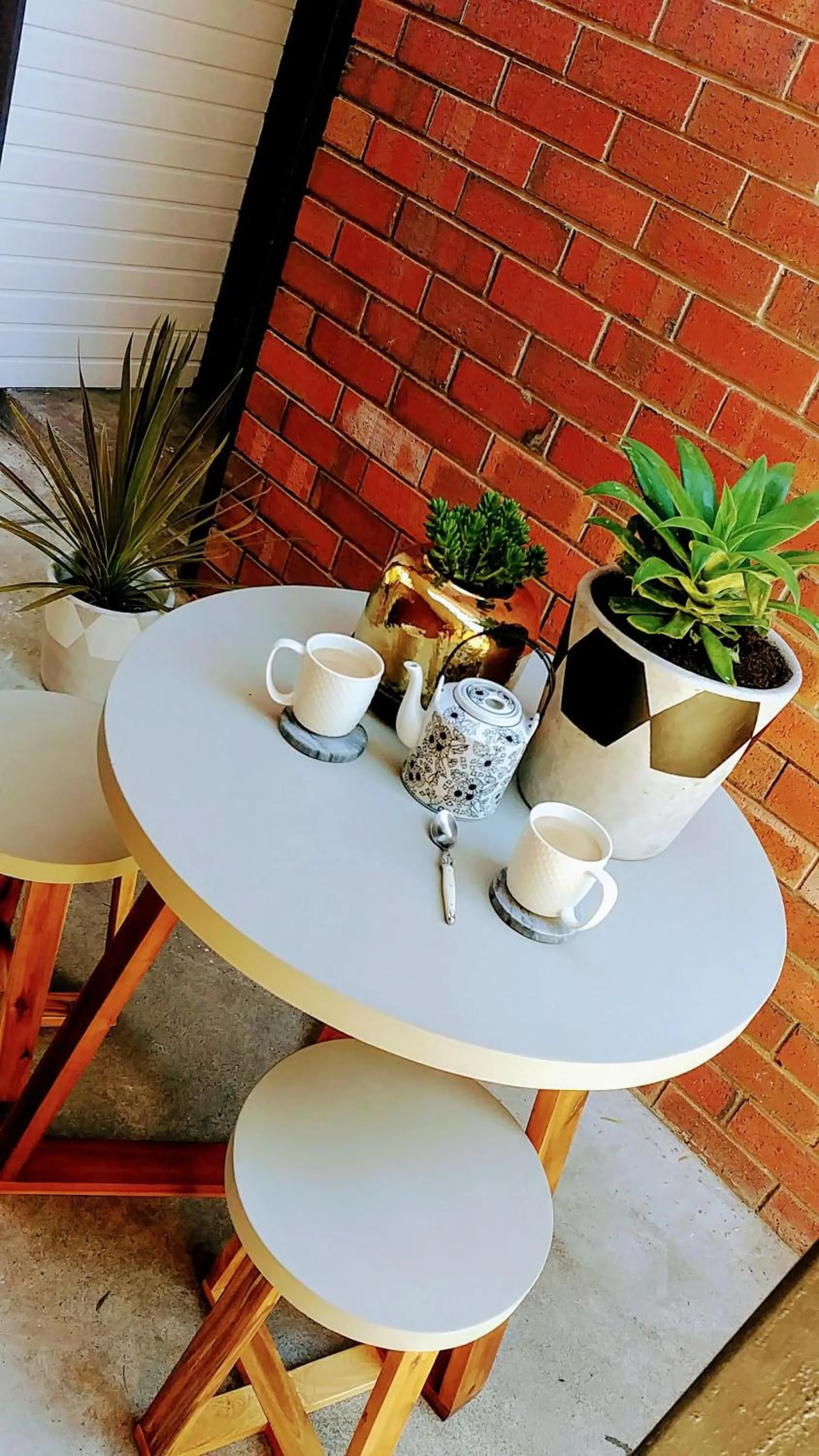 The View 2 bed unit with stunning Hobart outlook