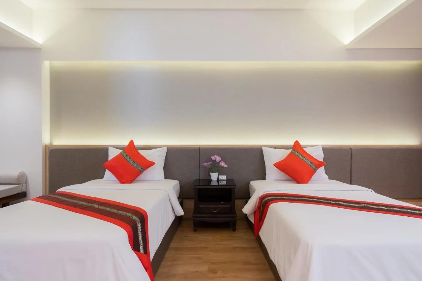 Bed in True Siam Phayathai Hotel