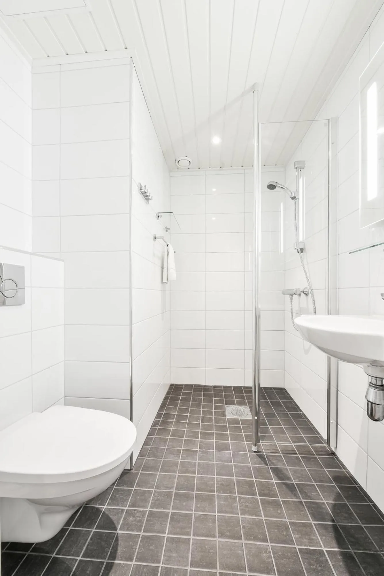 Bathroom in Hotel Sea Front