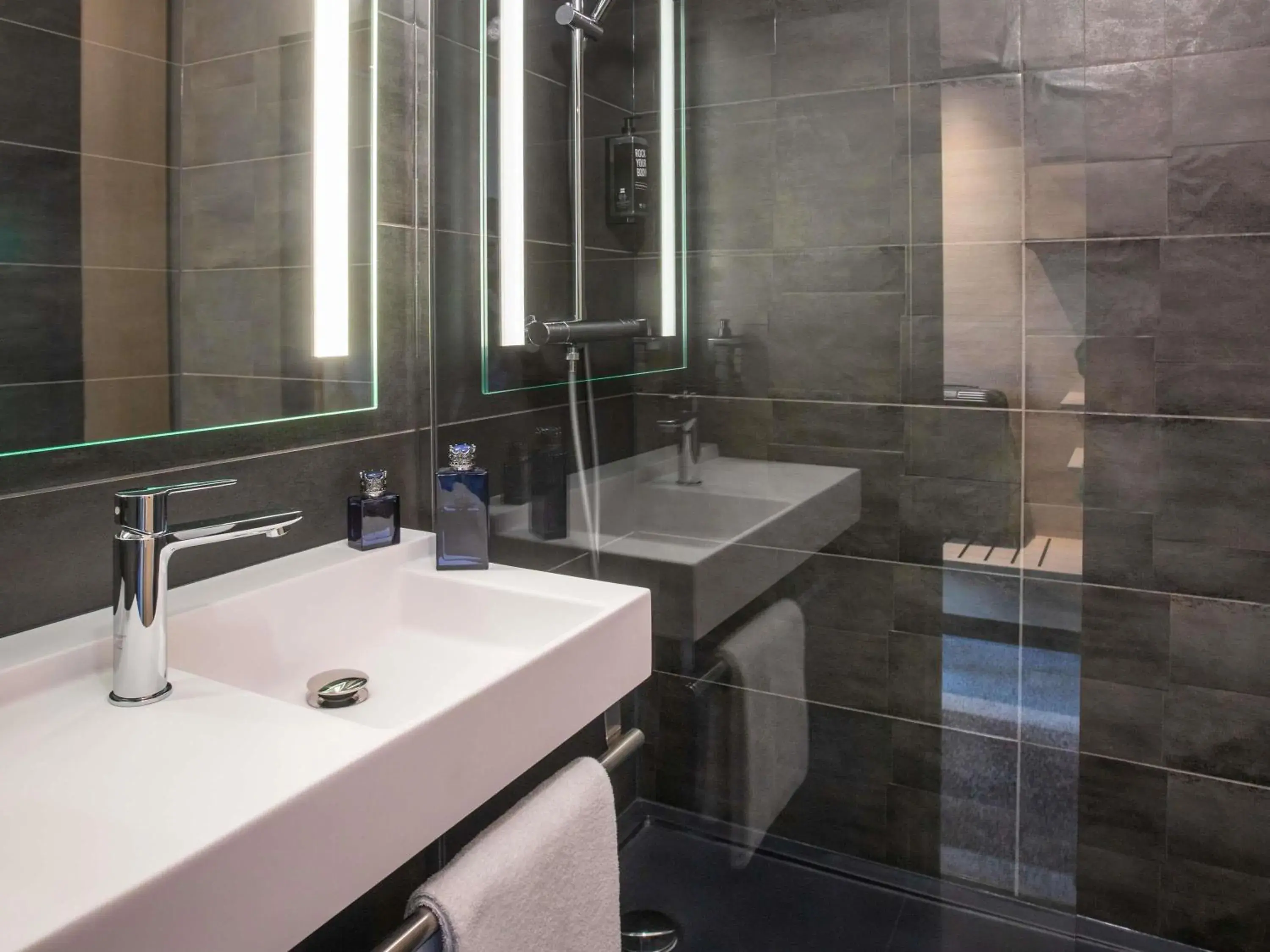 Standard Double Room in ibis Nancy Centre Stanislas Standard Double Room in ibis Nancy Centre Stanislas