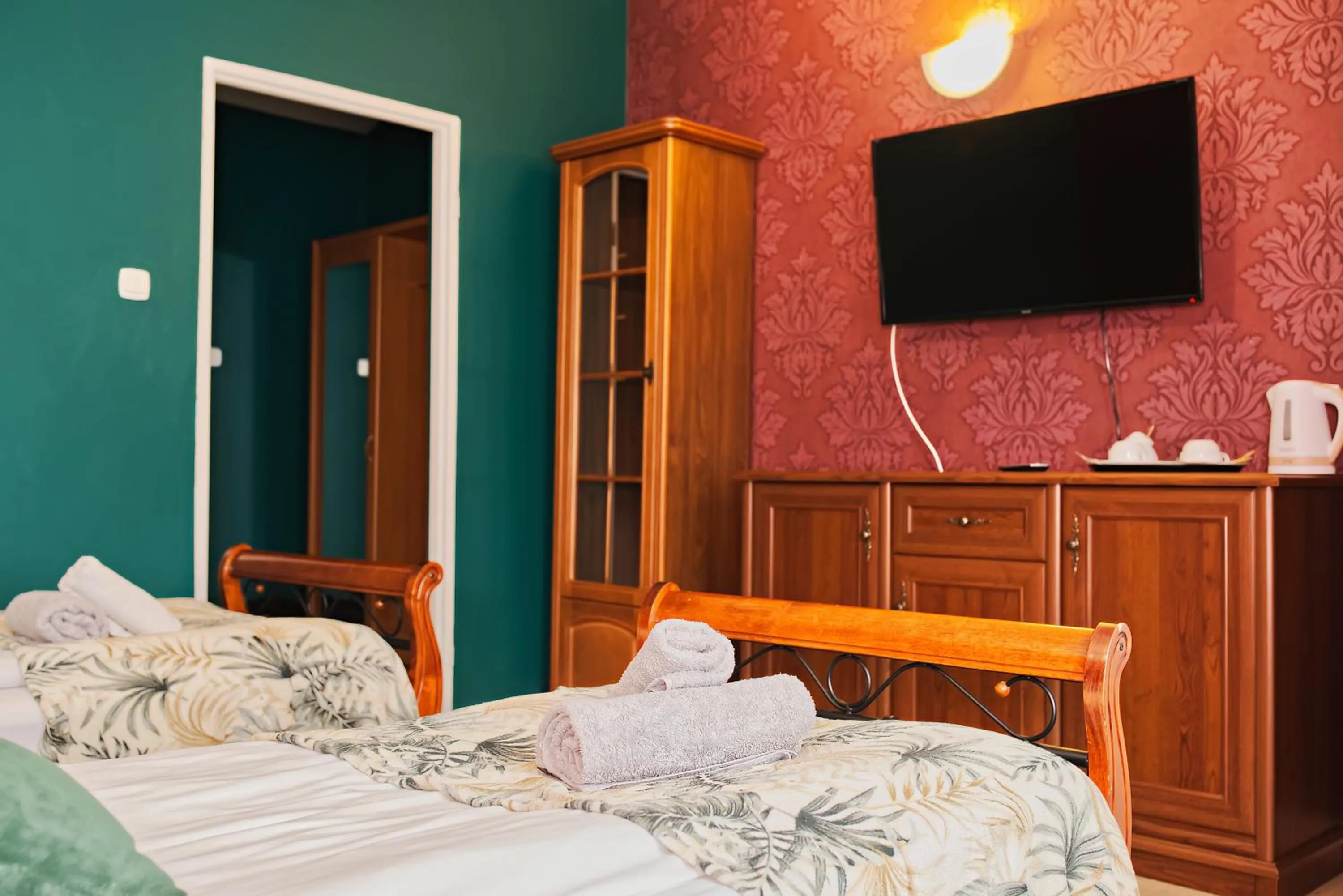 Bed in Hotel Zajazd Tumidaj