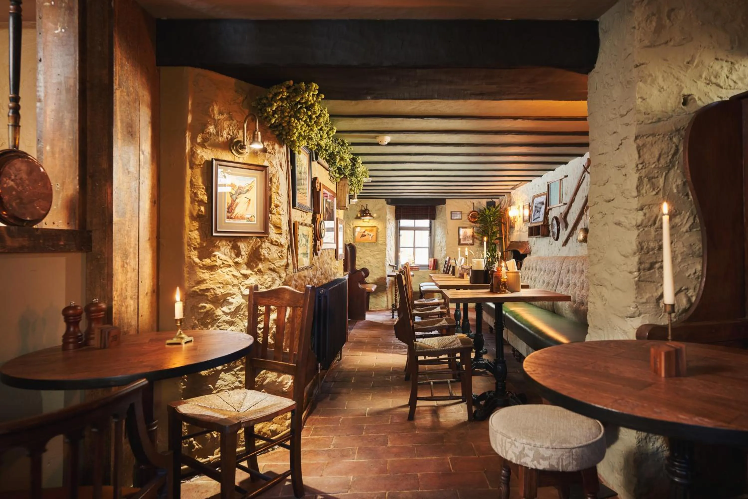 Lounge or bar in The Masons Arms