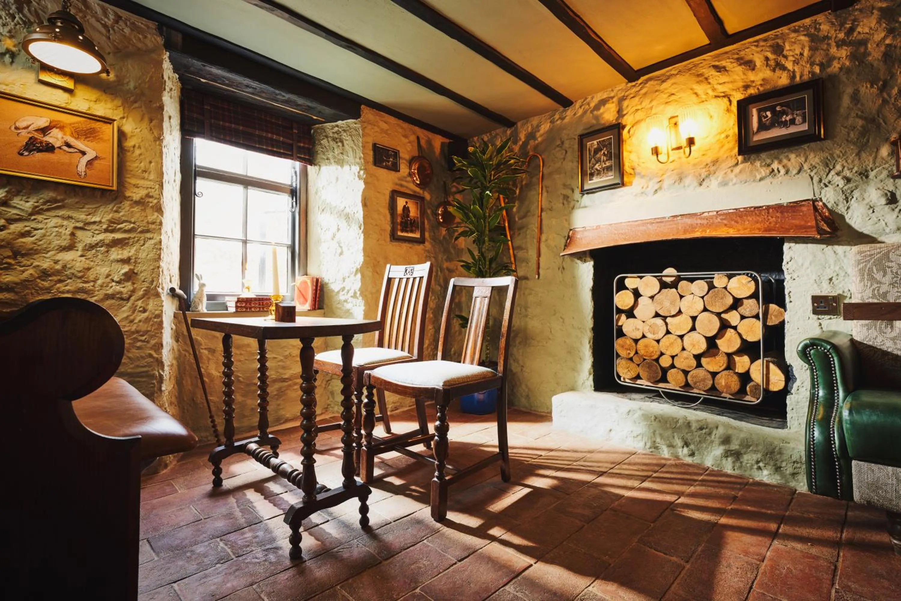 Lounge or bar in The Masons Arms