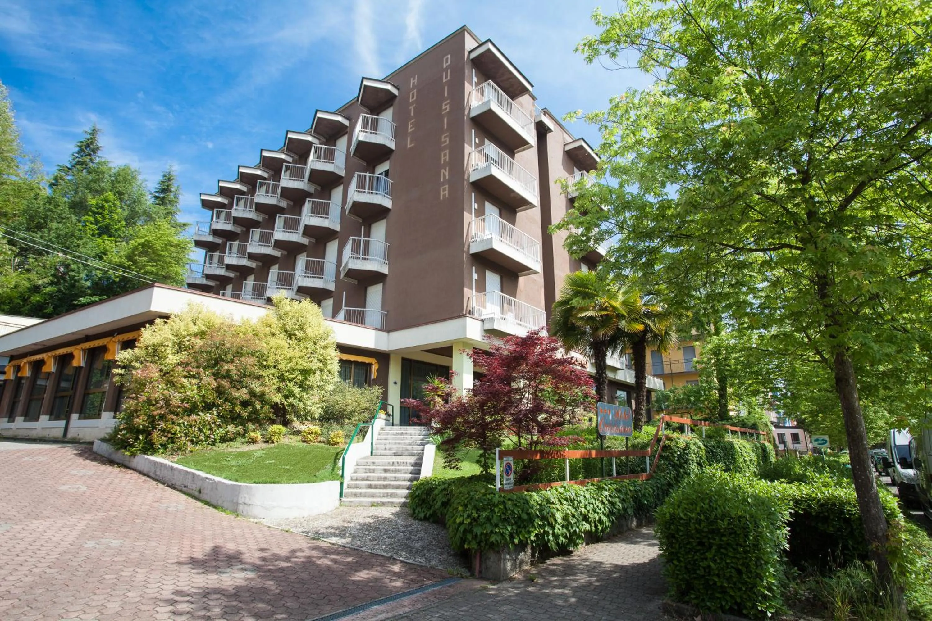 Facade/entrance in Hotel Quisisana