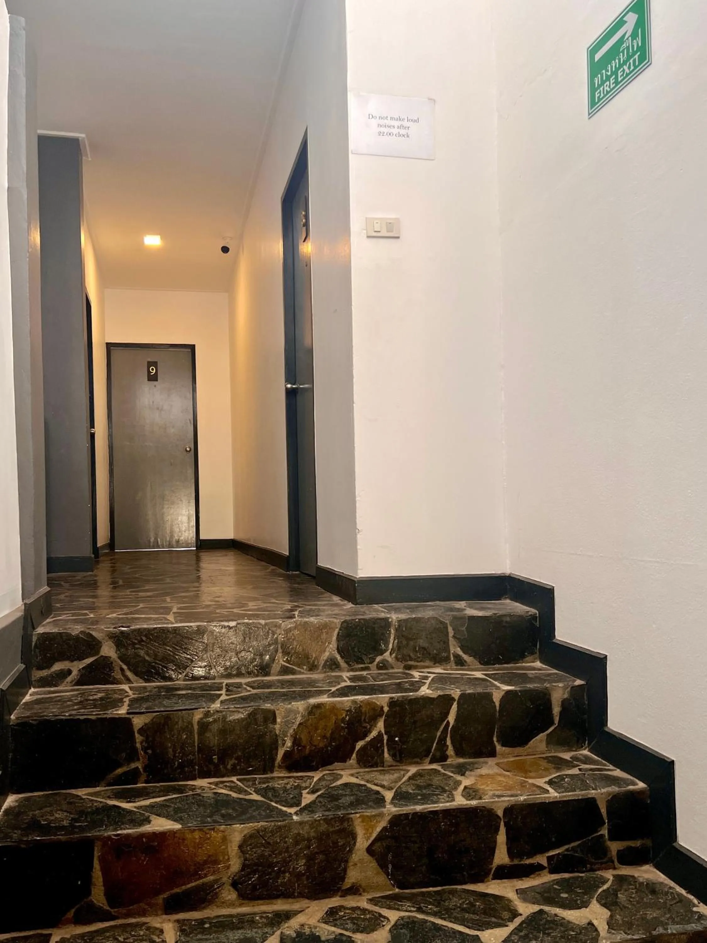 Decorative detail in Phi Phi Inn