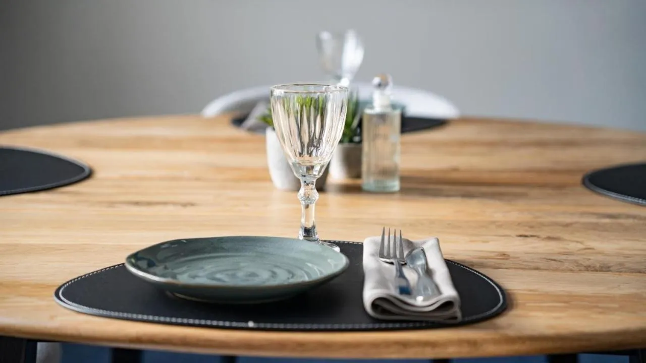 Dining area in Palads Hotel