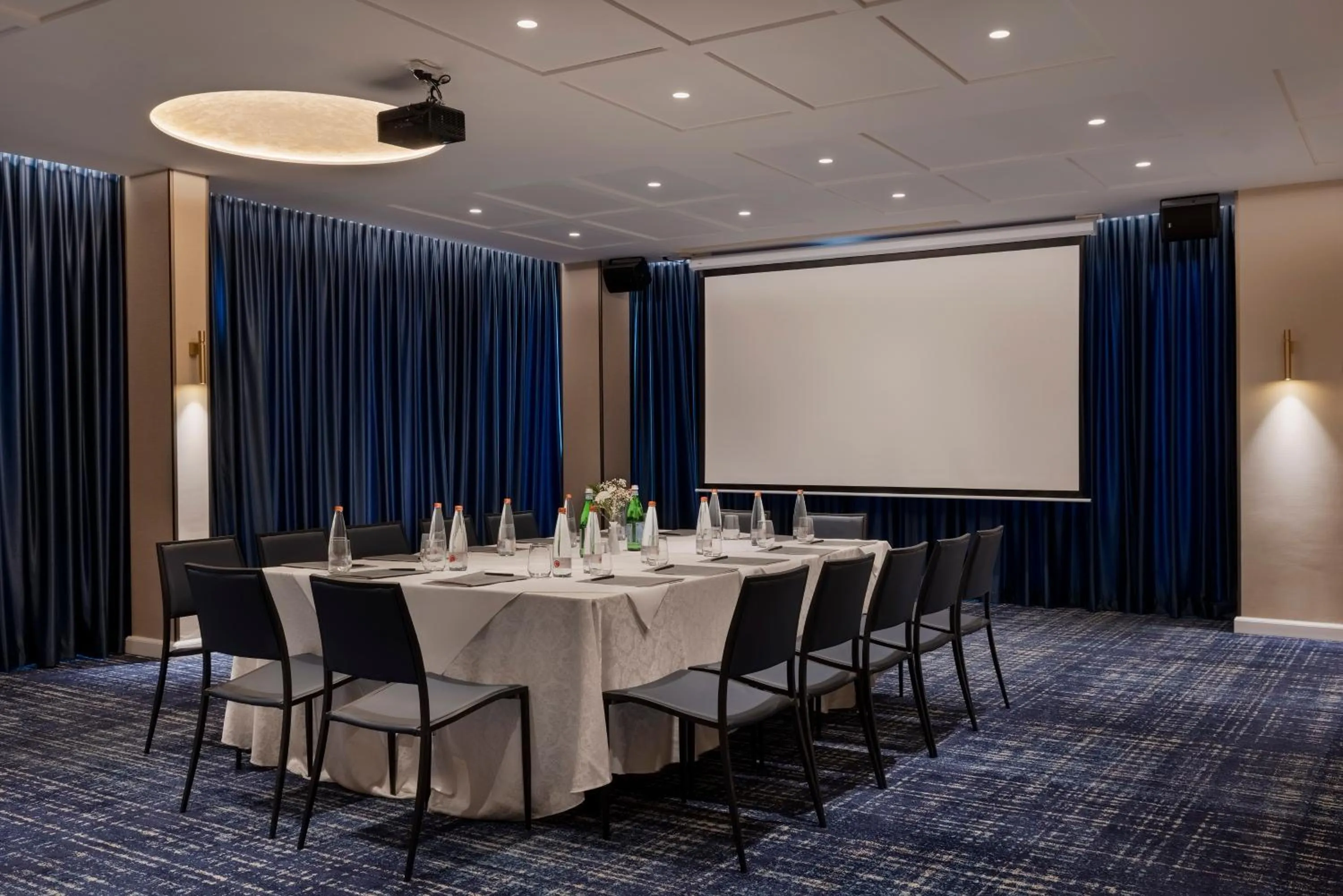 Meeting/conference room in Herbert Samuel Hod Dead Sea Hotel