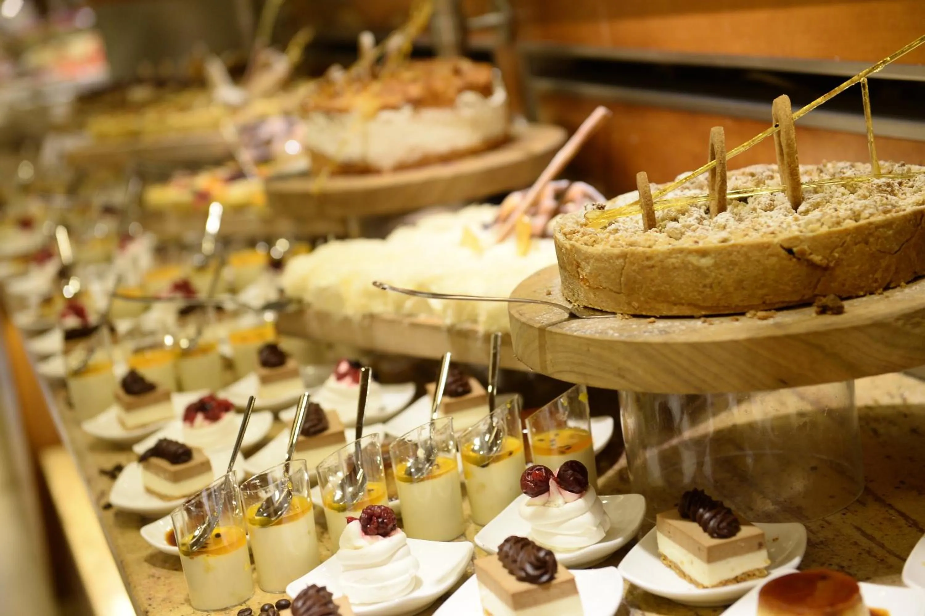 Food in Herbert Samuel Hod Dead Sea Hotel