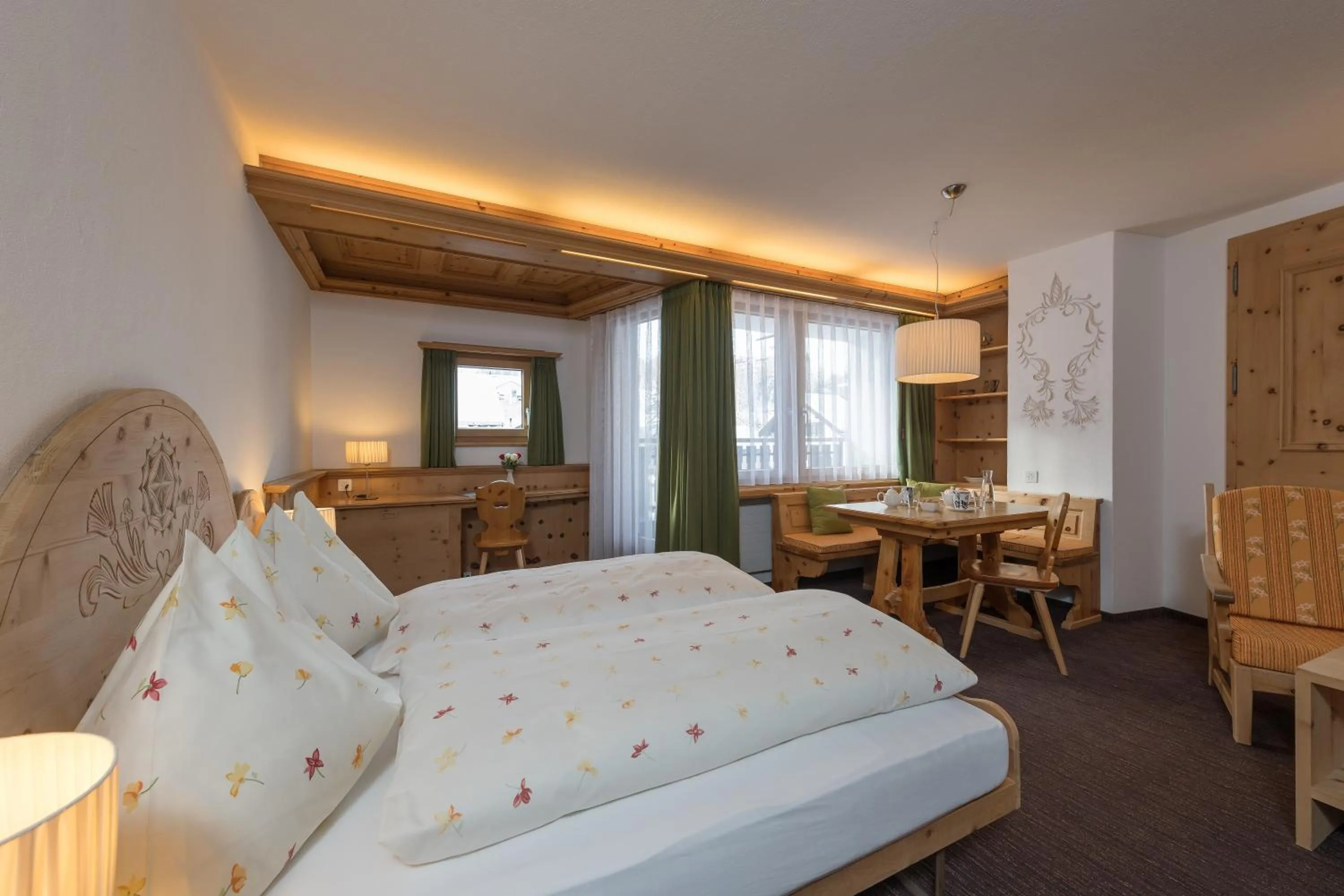 Photo of the whole room, Bed in Hotel Seraina