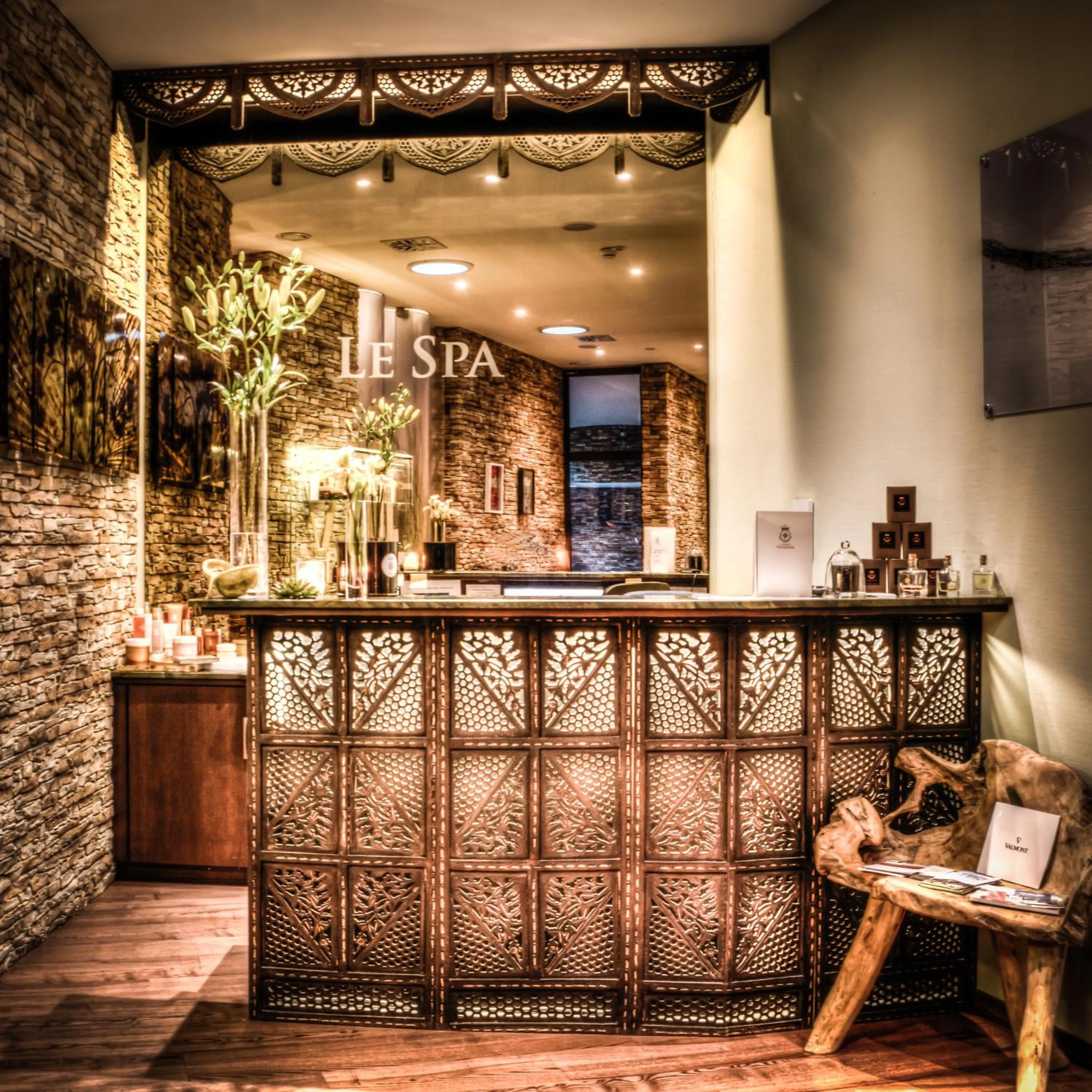 Massage in Baron Tavernier Hotel Restaurant & SPA