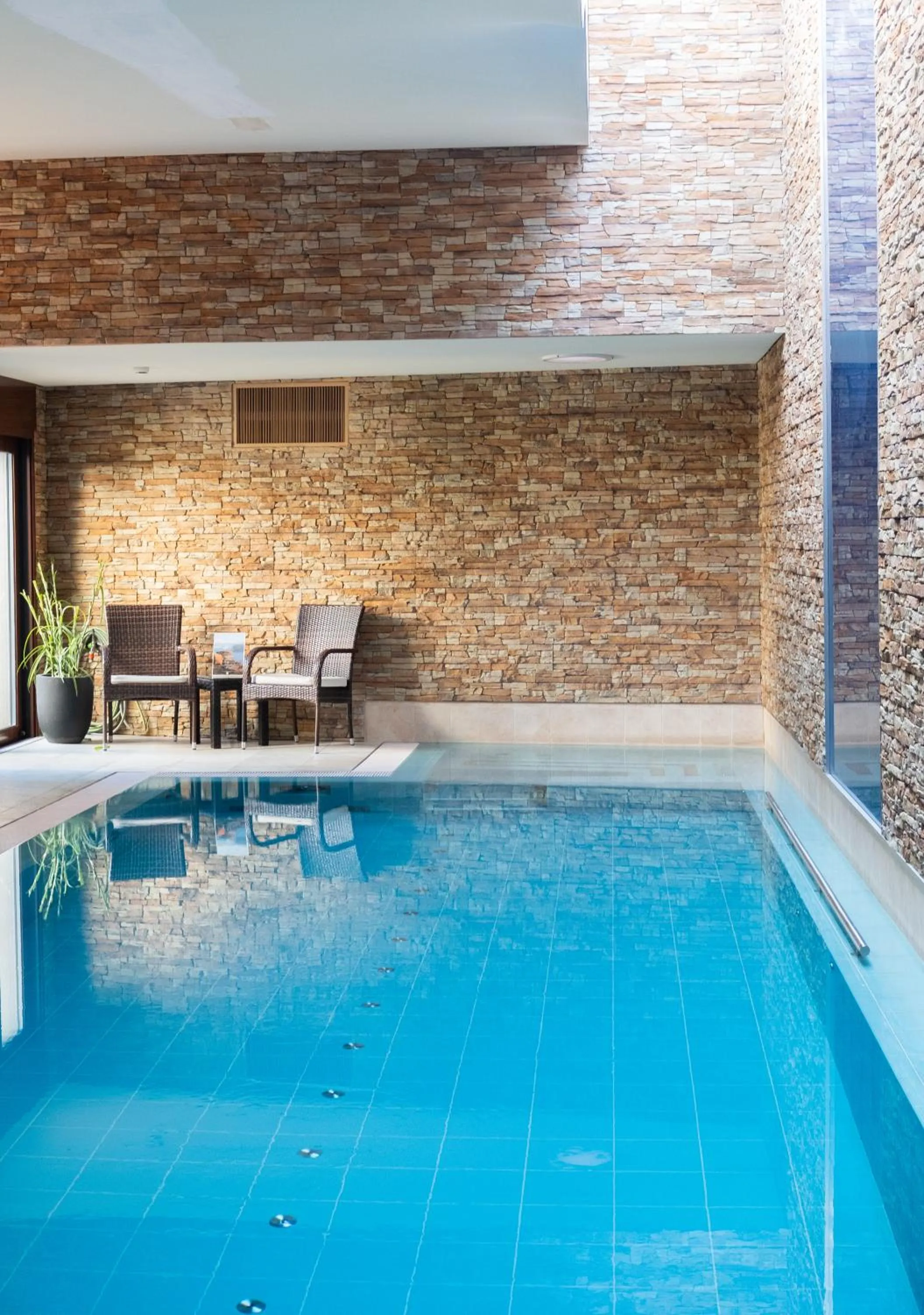 Spa and wellness centre/facilities in Baron Tavernier Hotel Restaurant & SPA