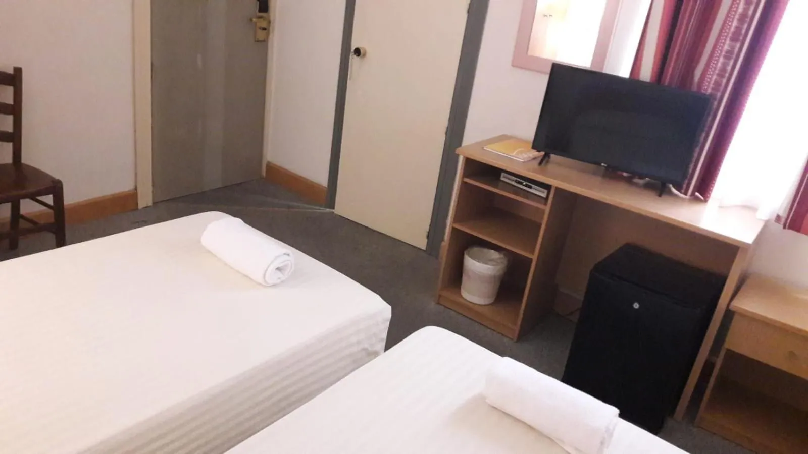 TV and multimedia, TV/Entertainment Center in Tropicana Hotel