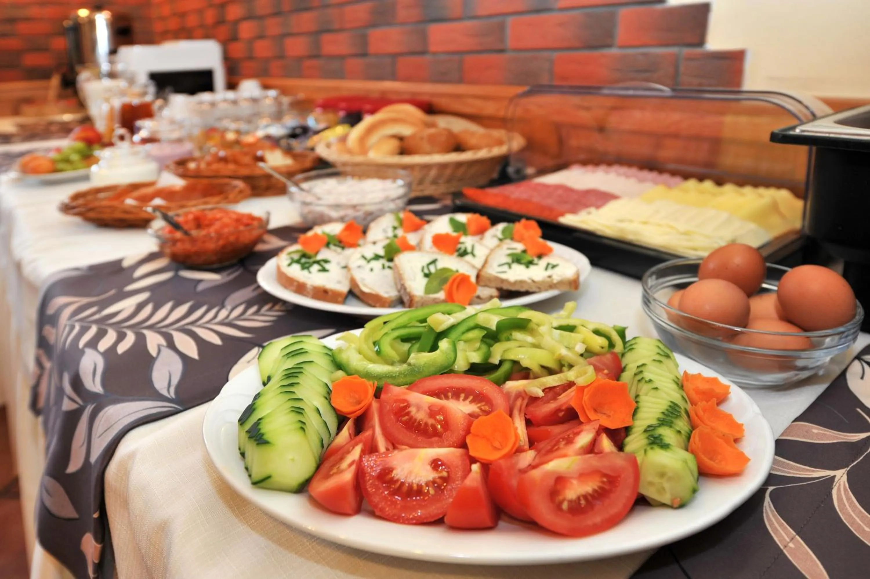 Buffet breakfast in APLEND Vila Beatrice