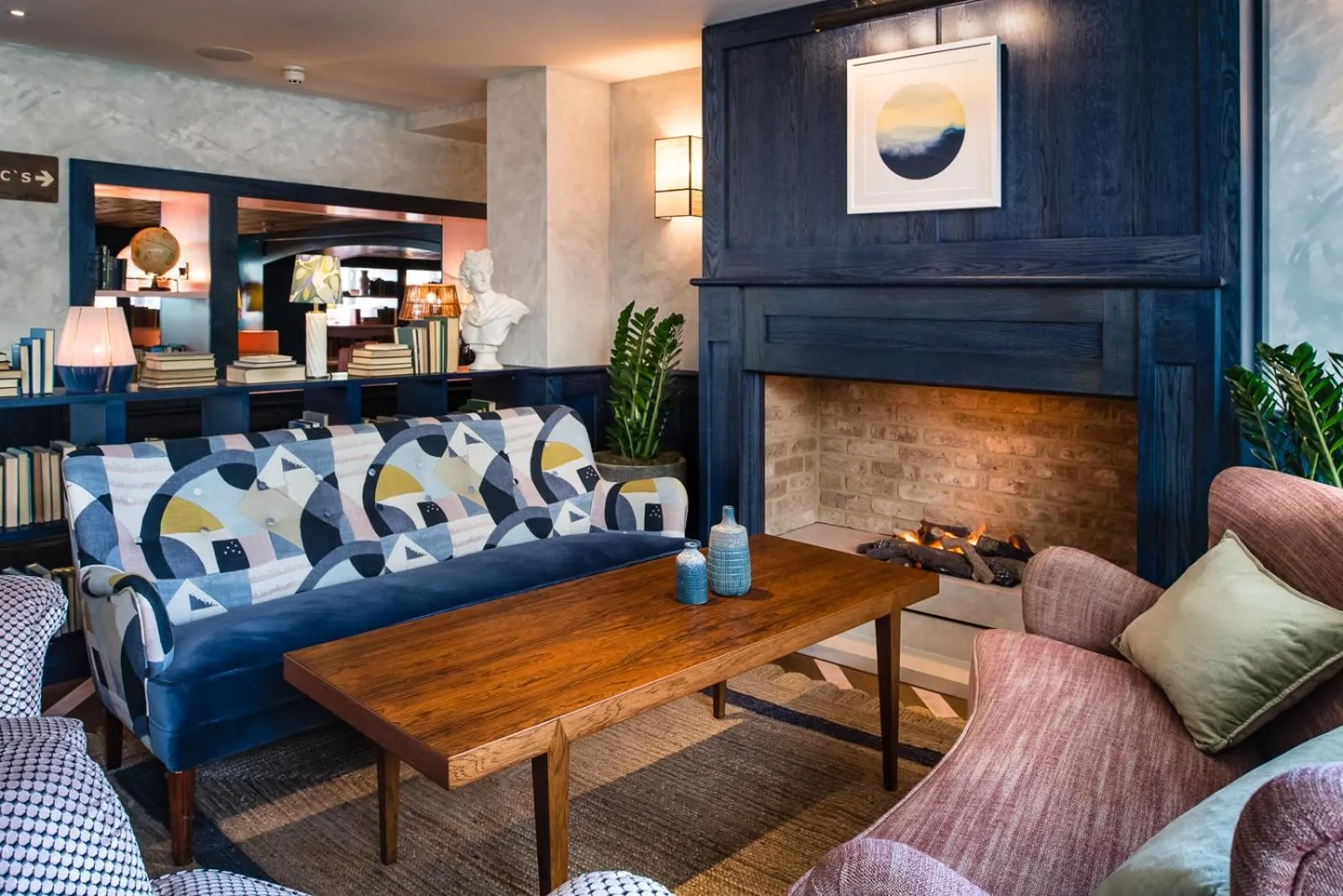 Restaurant/places to eat in The Swan, Streatley, Berkshire