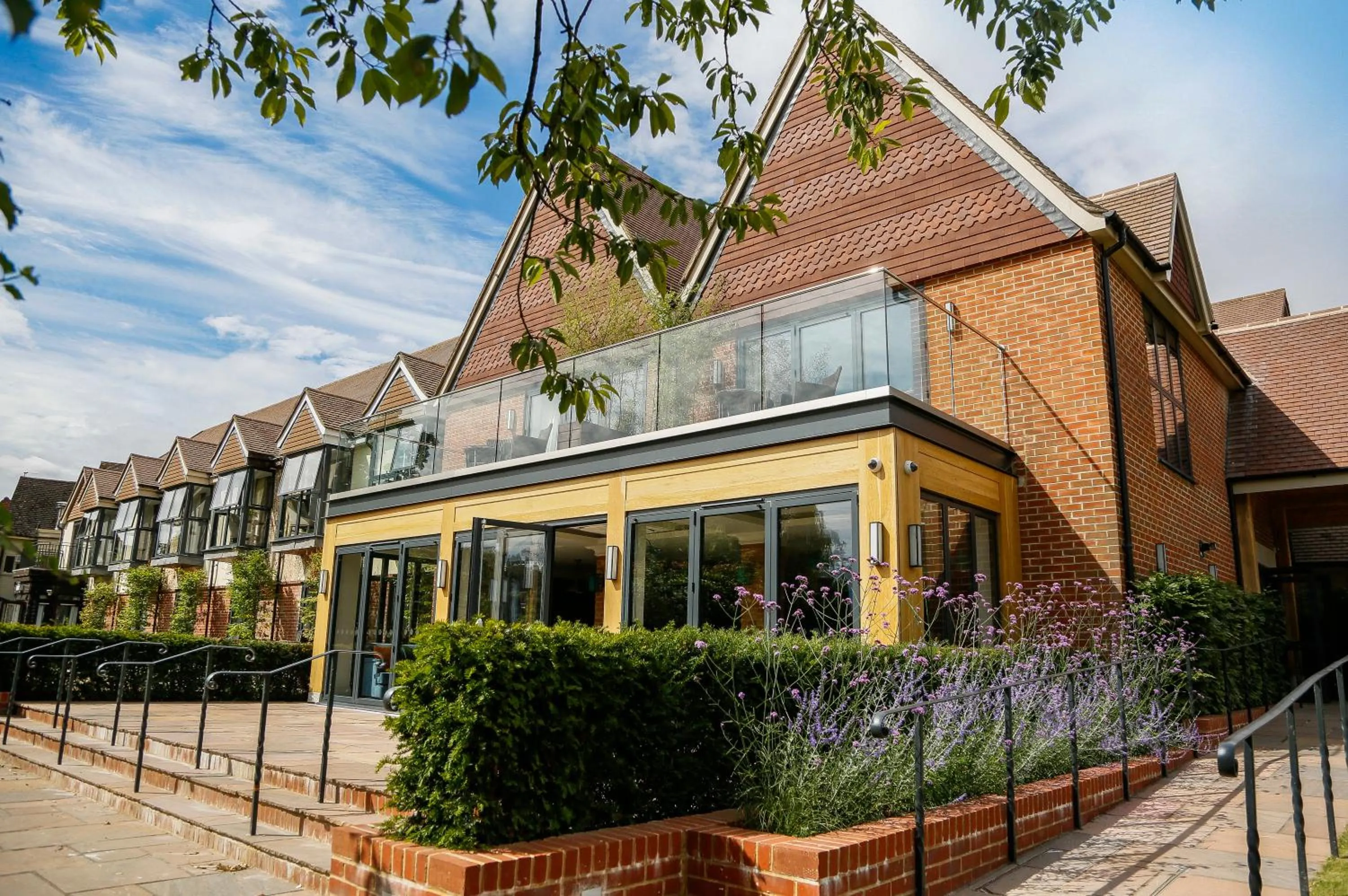 Property building in The Swan, Streatley, Berkshire