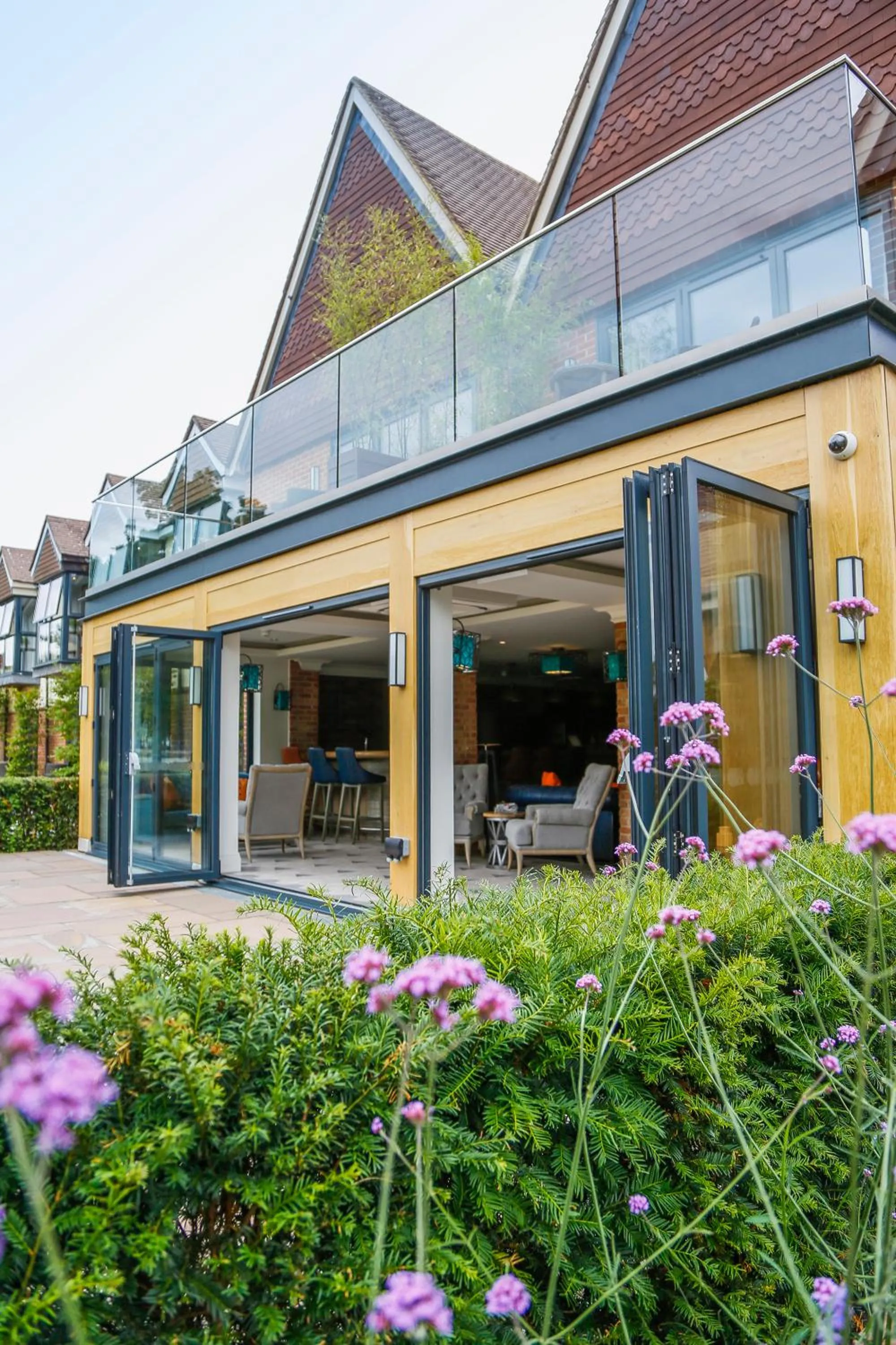 Property building in The Swan, Streatley, Berkshire