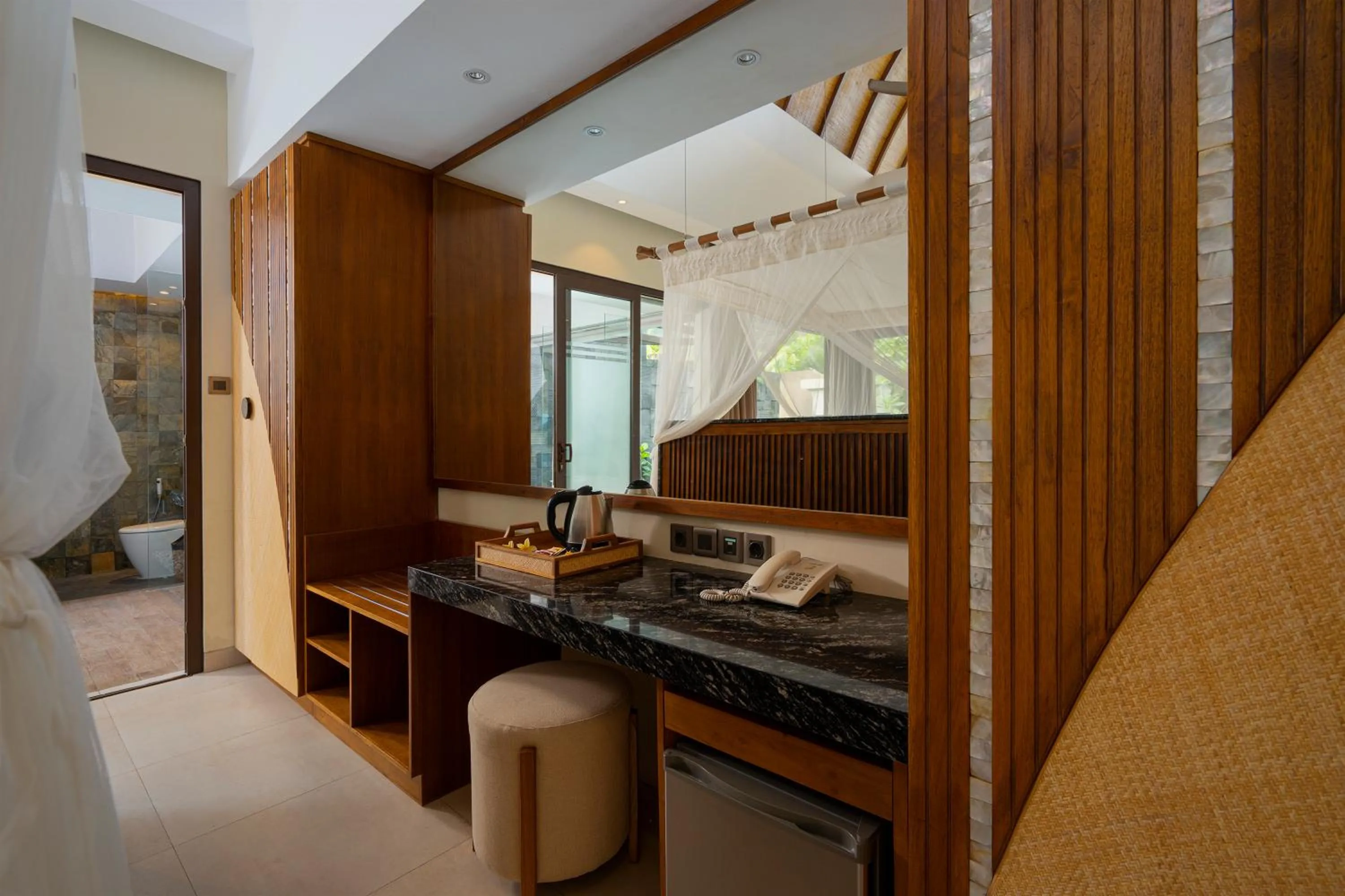 wardrobe in Lalasa Villas Canggu