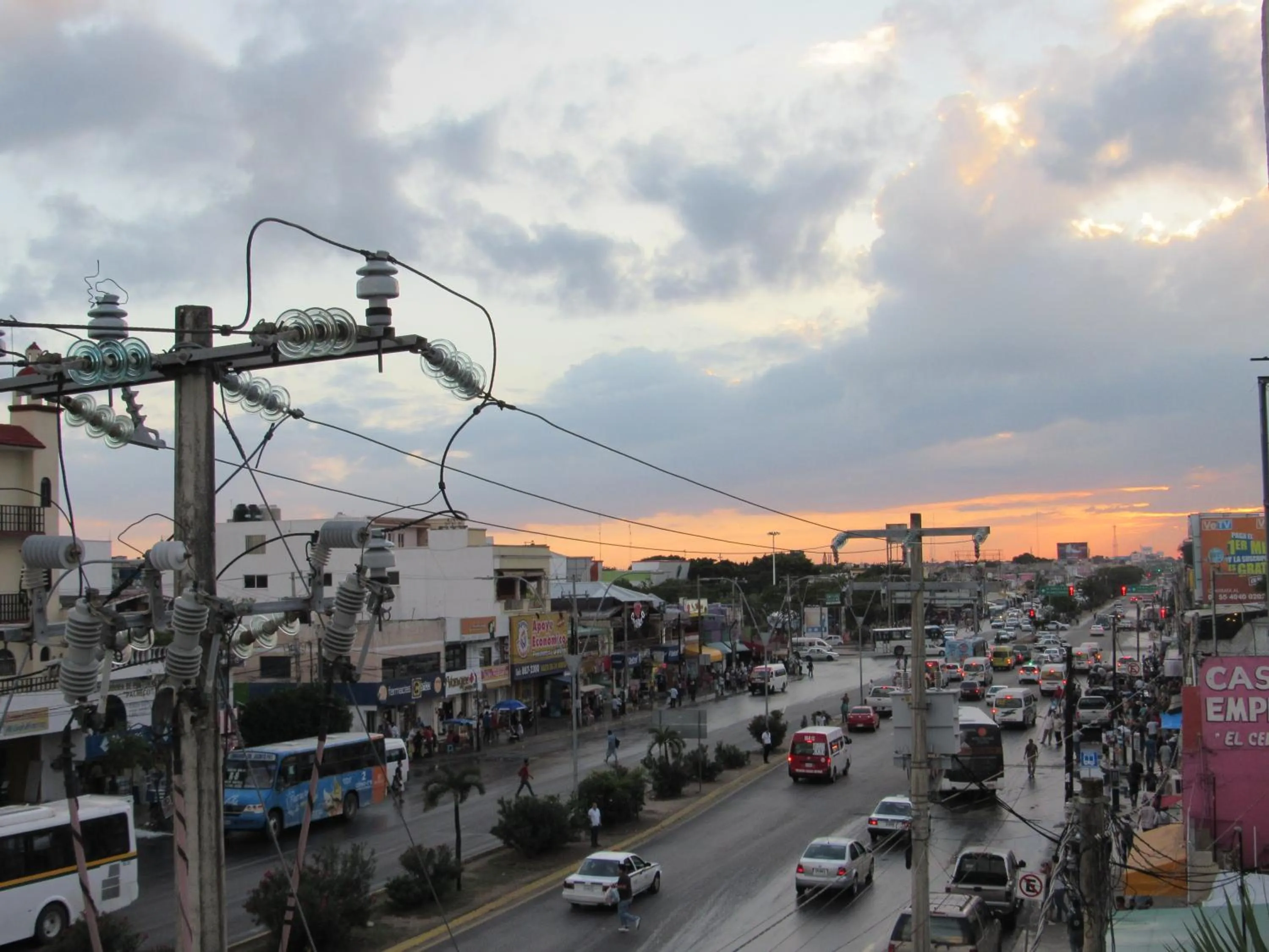 Restaurant/places to eat in Blue Coconut Cancun Hotel
