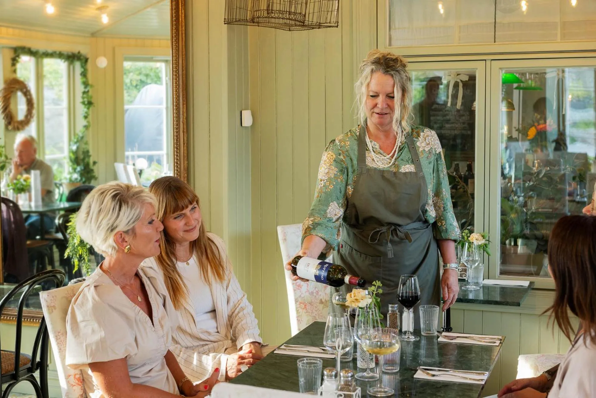 Restaurant/places to eat in Strandvillan Hotell och Bed & Breakfast