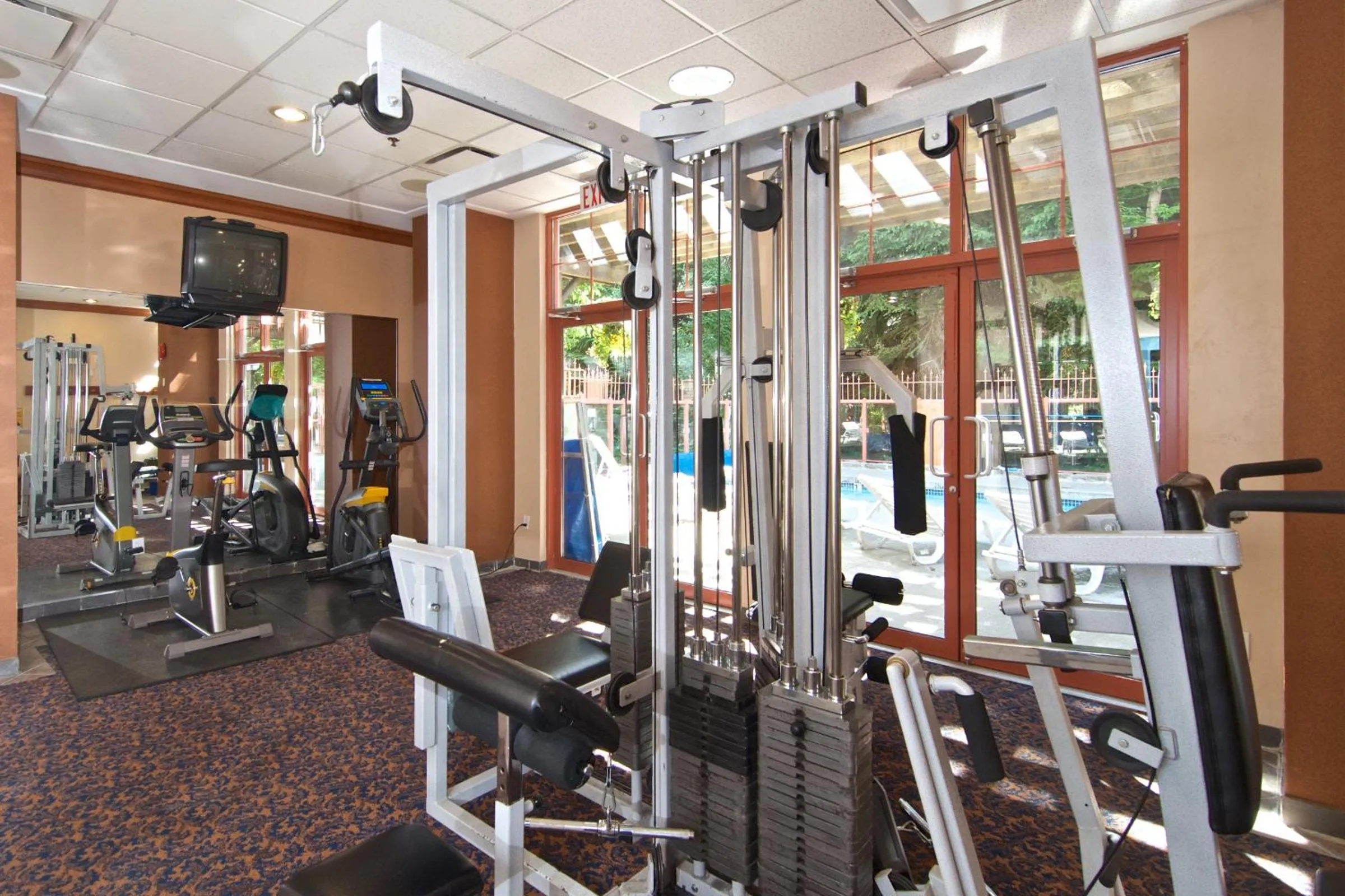 Alpenglow Lodge by Bill