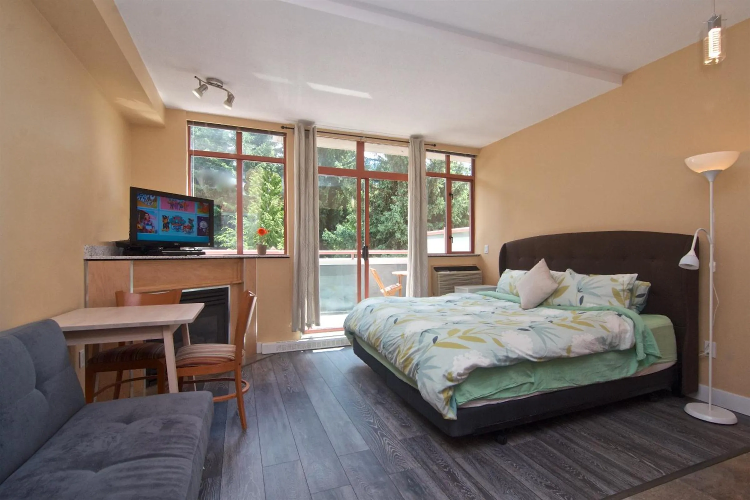 Bed in Alpenglow Lodge by Bill