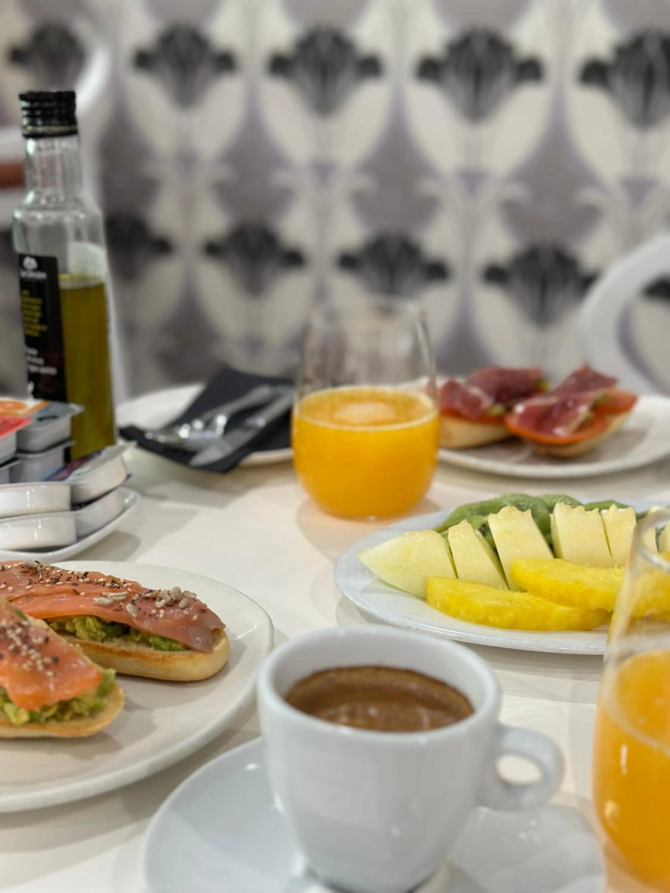 Breakfast in La Boutique Puerta Osario