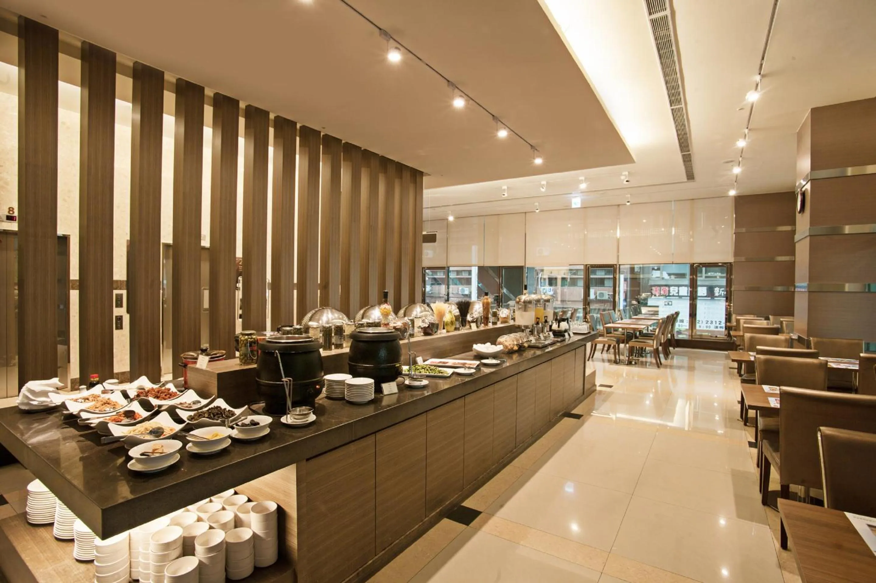 Restaurant/places to eat in Taisugar Hotel Taipei