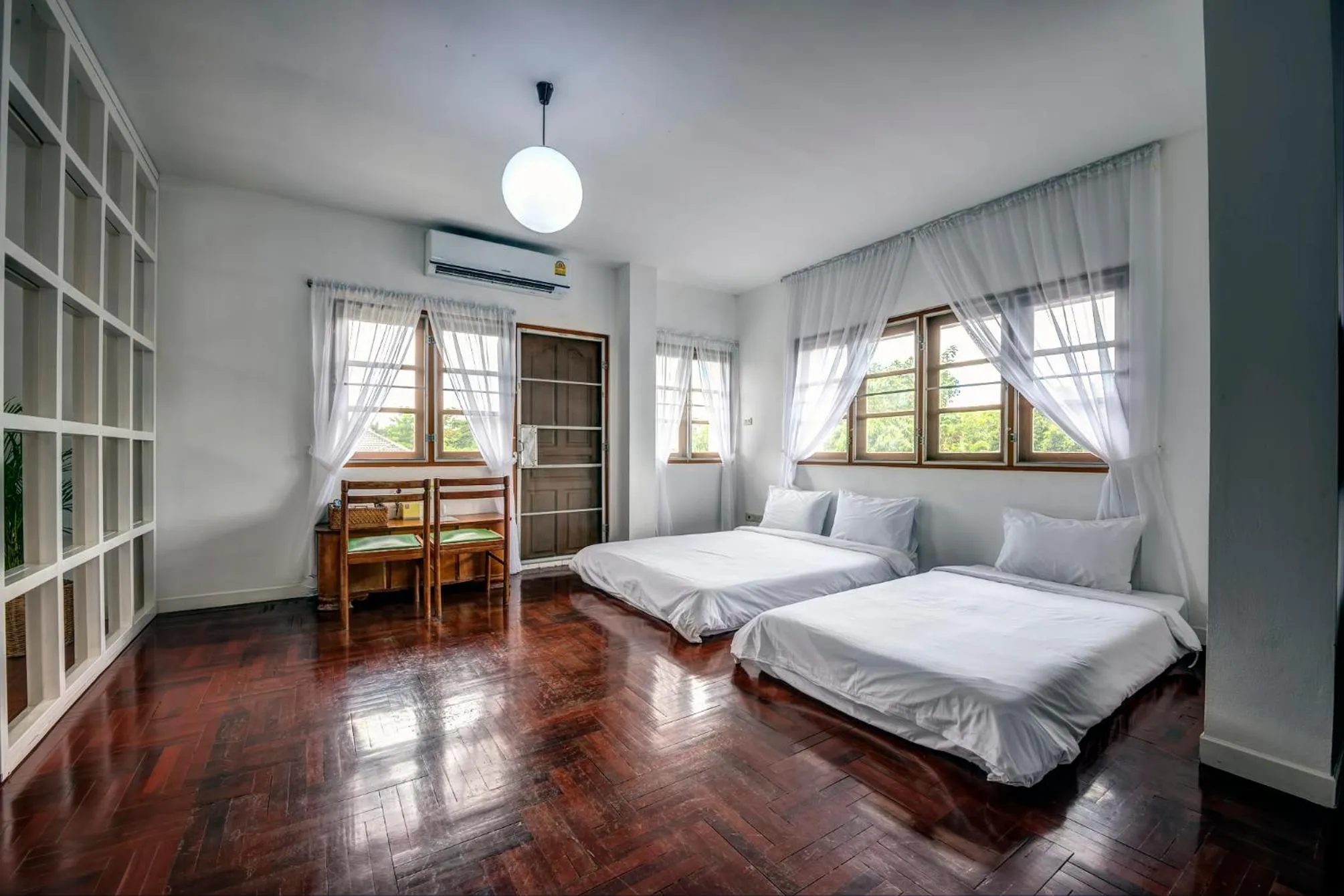 Bed in DoubleTree House