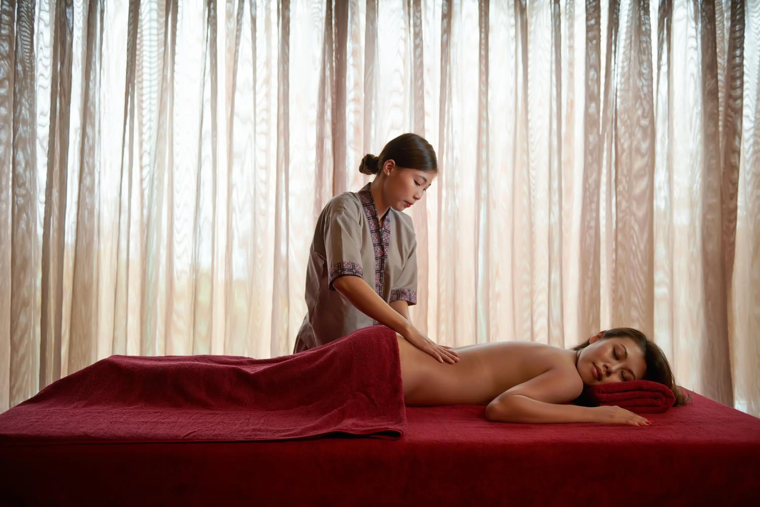 Massage in Silk Path Grand Sapa Resort & Spa