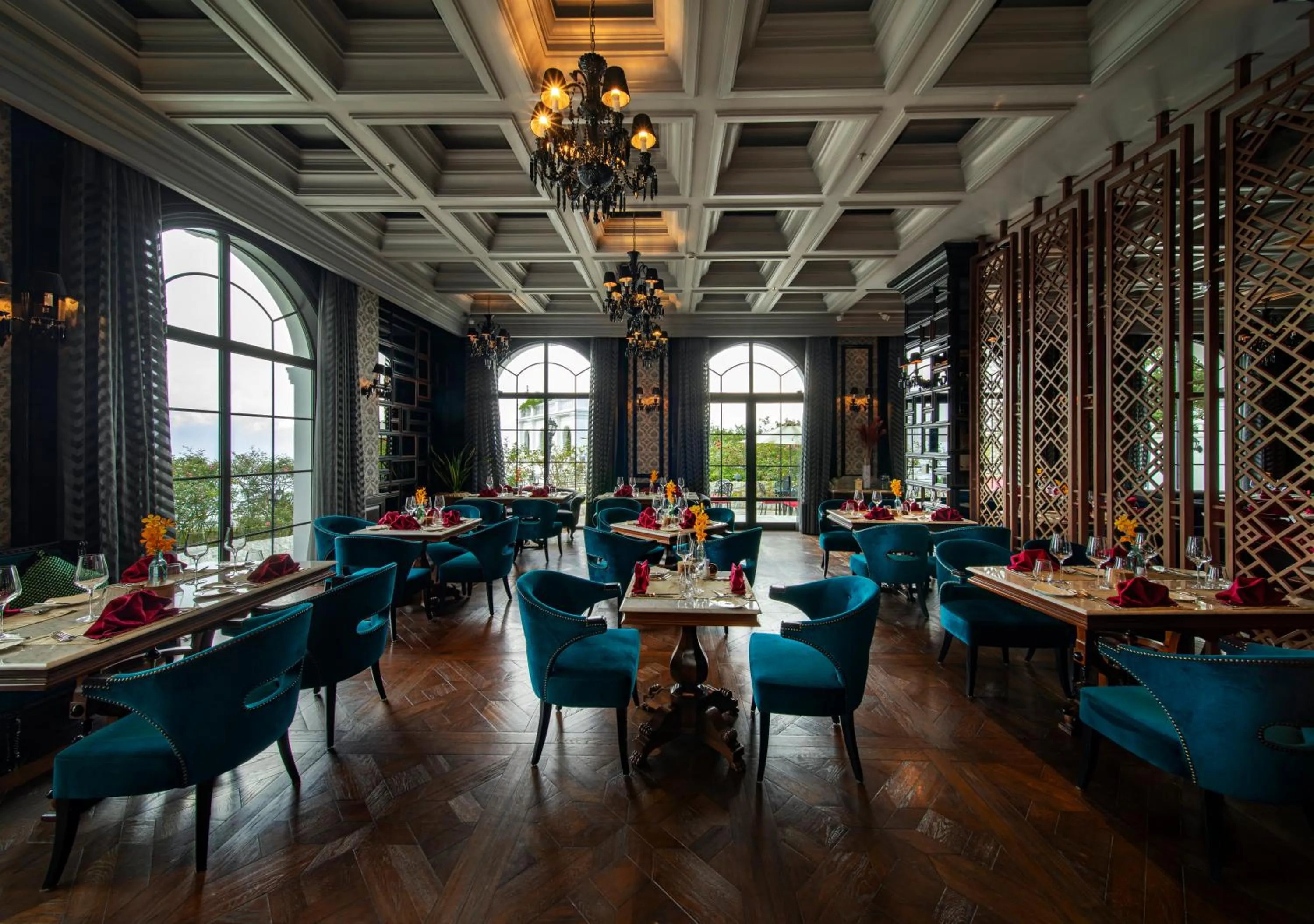 Restaurant/places to eat in Silk Path Grand Sapa Resort & Spa