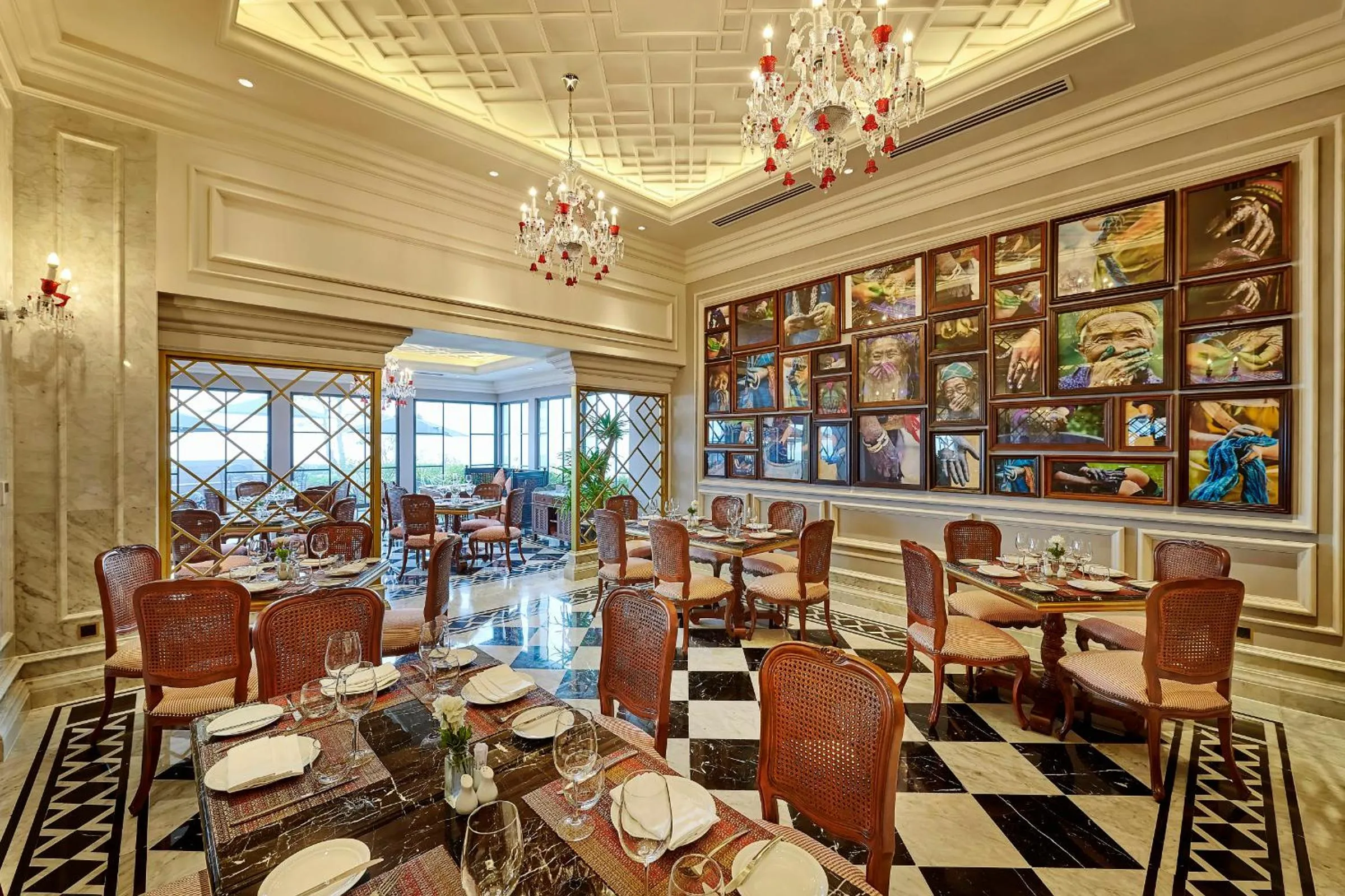 Restaurant/places to eat in Silk Path Grand Sapa Resort & Spa