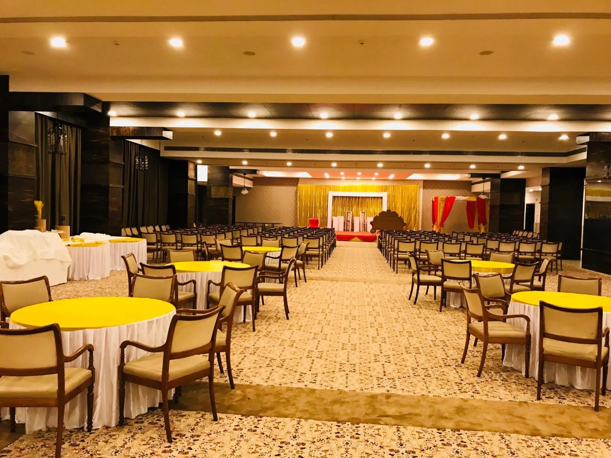 Banquet/Function facilities in Regenta Central Hotel & Convention Centre Nagpur