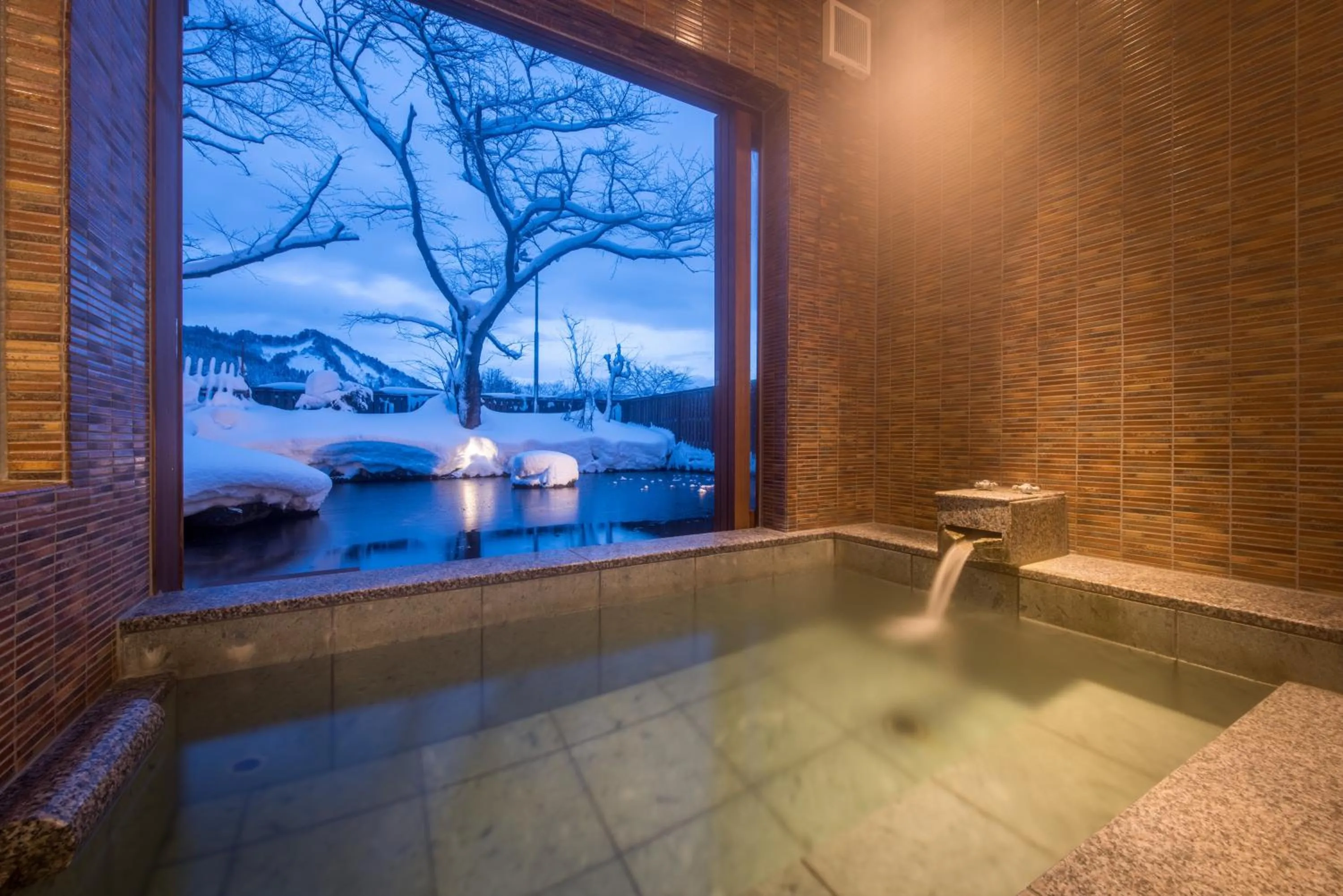 Open Air Bath in Onogawa Onsen Kajikaso