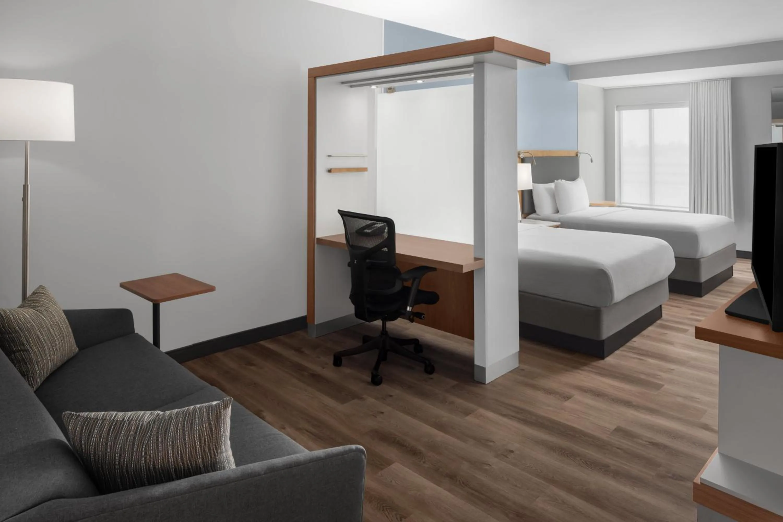 Photo of the whole room, Bed in SpringHill Suites Houston Intercontinental Airport