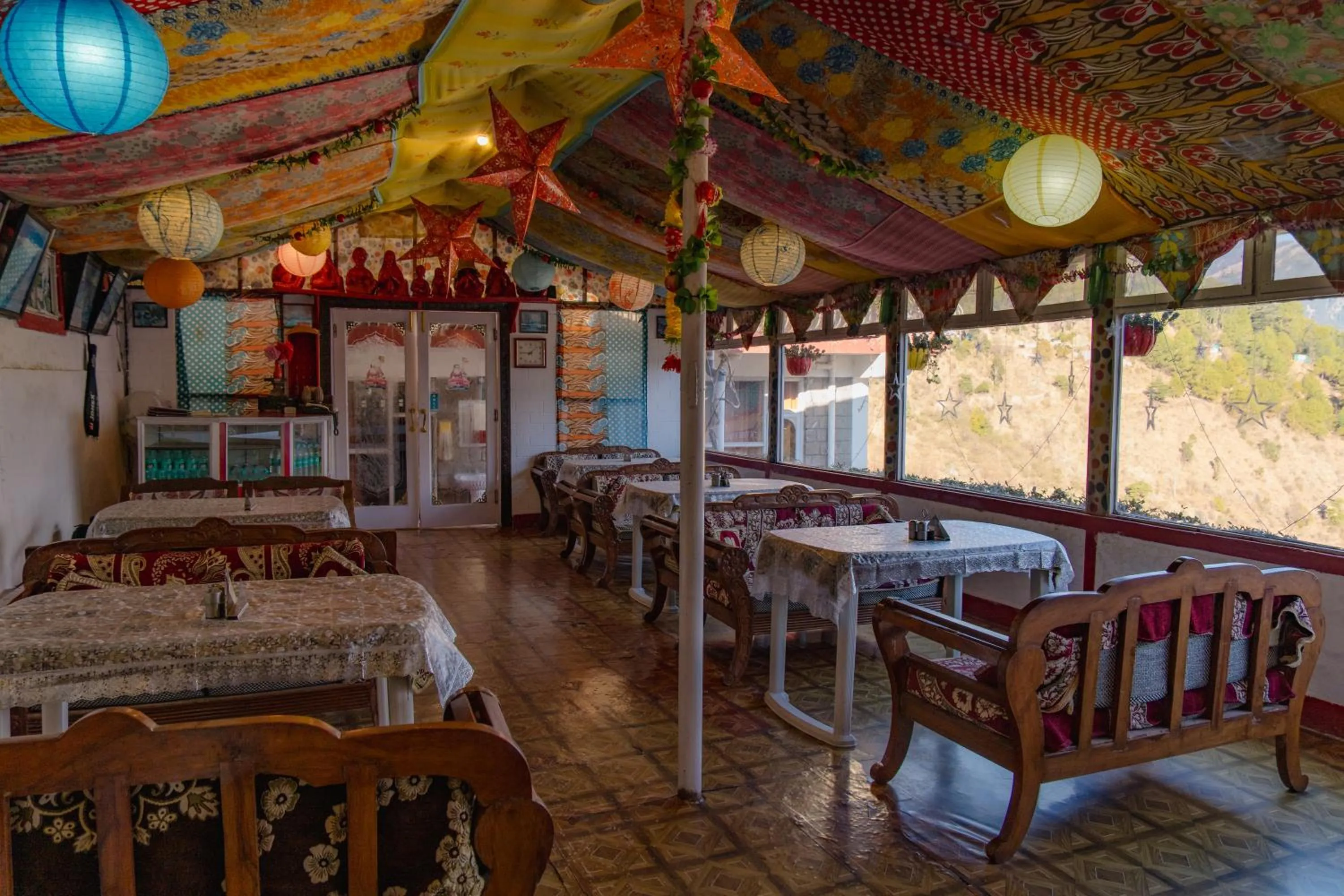 Restaurant/places to eat in Hotel Victoriya Palace,Mcleod Ganj