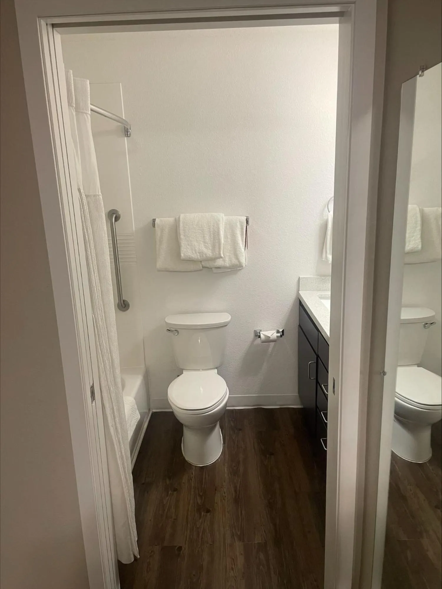 Bathroom in TownePlace Suites Wichita East